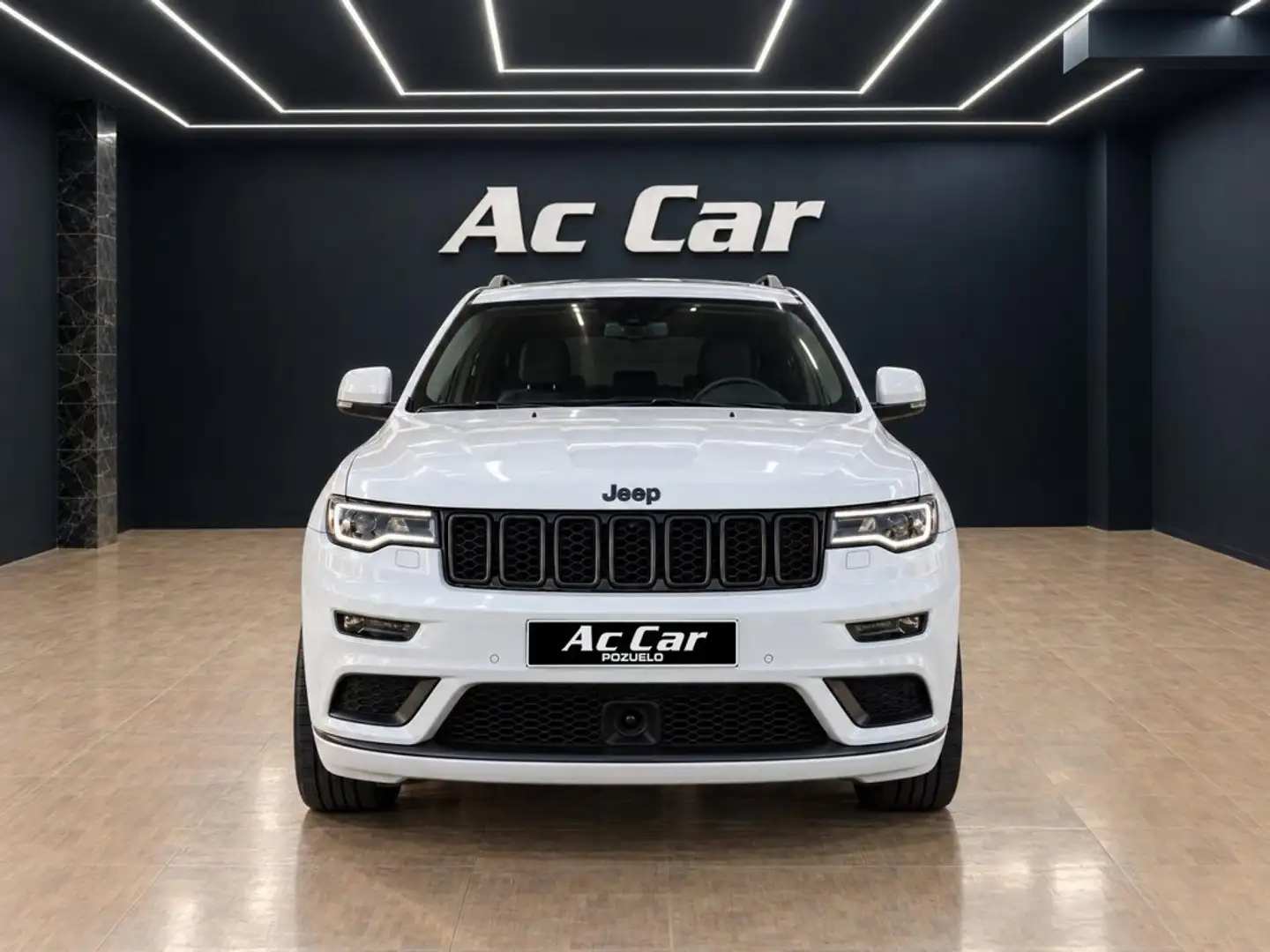 Jeep Cherokee 3.0 V6 CRD - 1