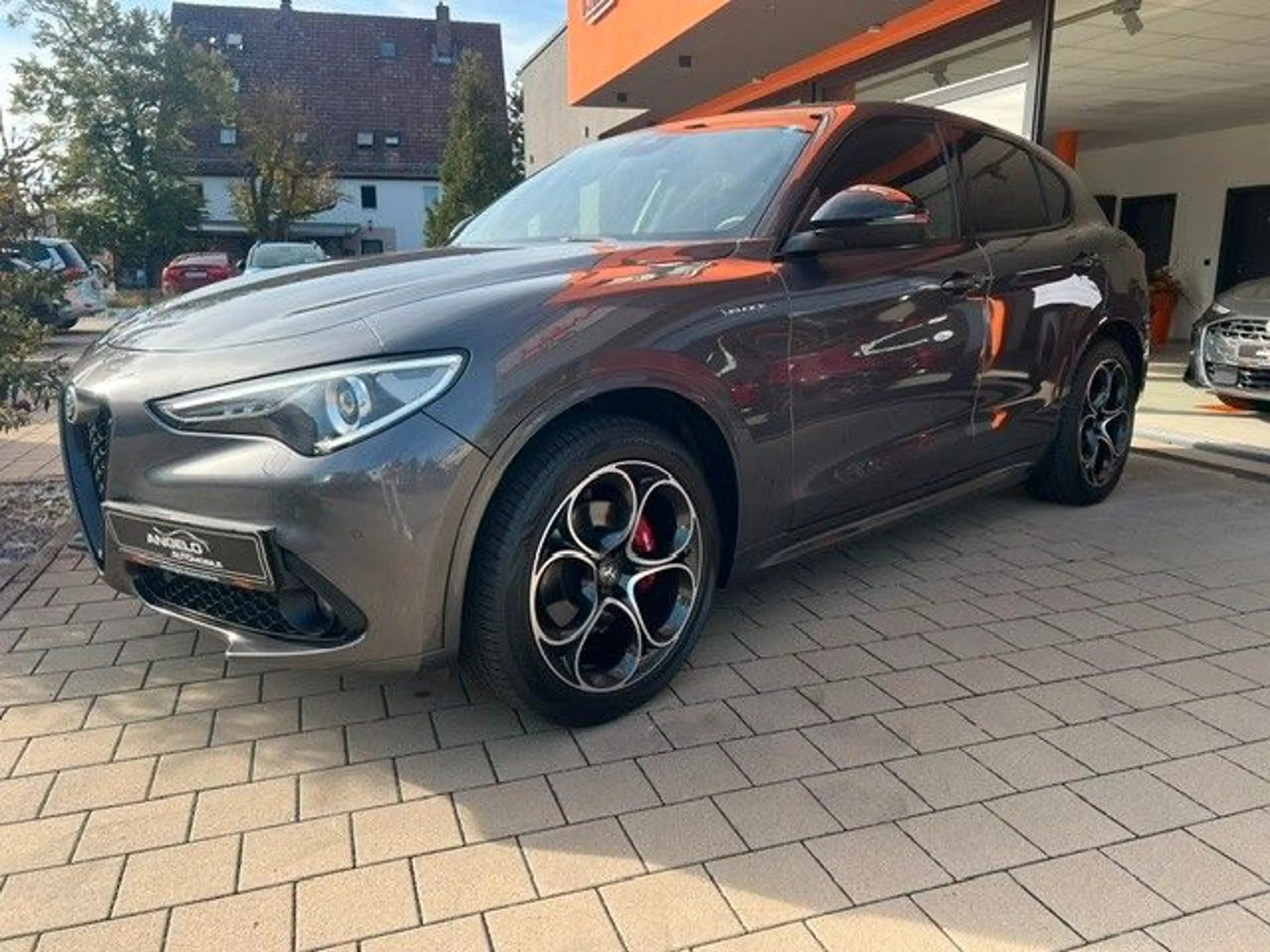 Alfa Romeo Stelvio Veloce Q4*AHK*Neuer Motor vor 6000 KM* — photo 4
