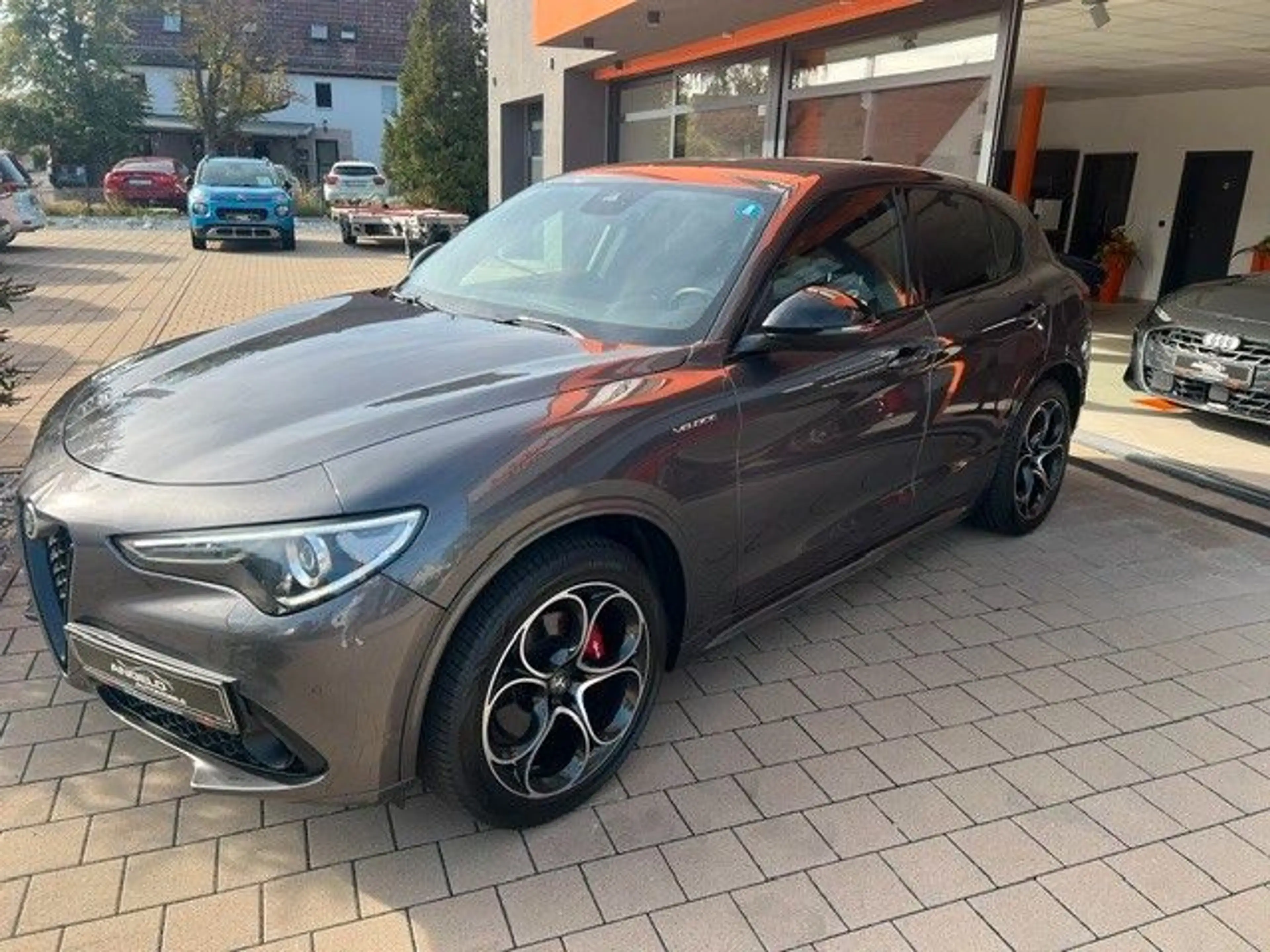 Alfa Romeo Stelvio Veloce Q4*AHK*Neuer Motor vor 6000 KM* — photo 3
