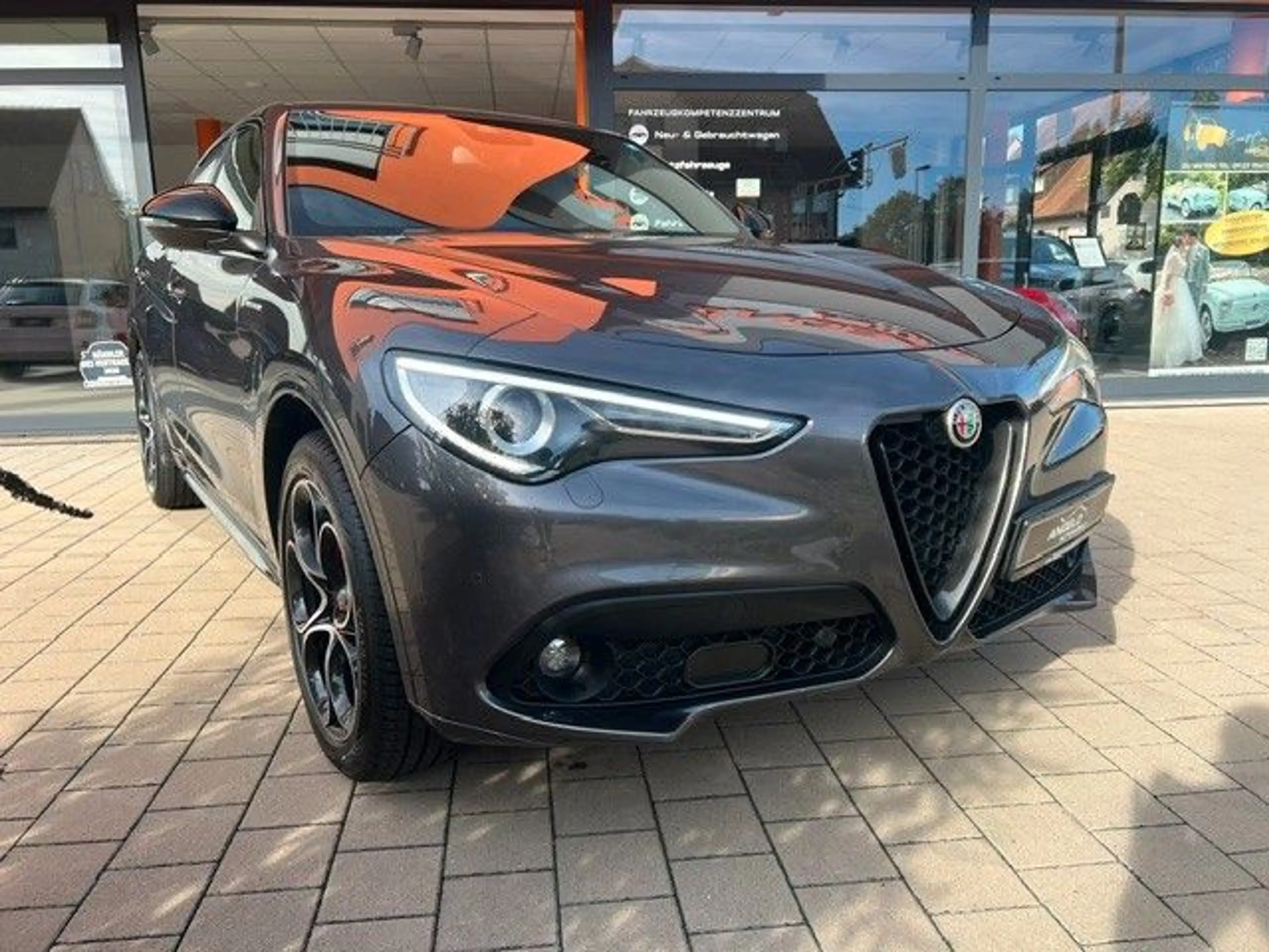 Alfa Romeo Stelvio Veloce Q4*AHK*Neuer Motor vor 6000 KM* — photo 5