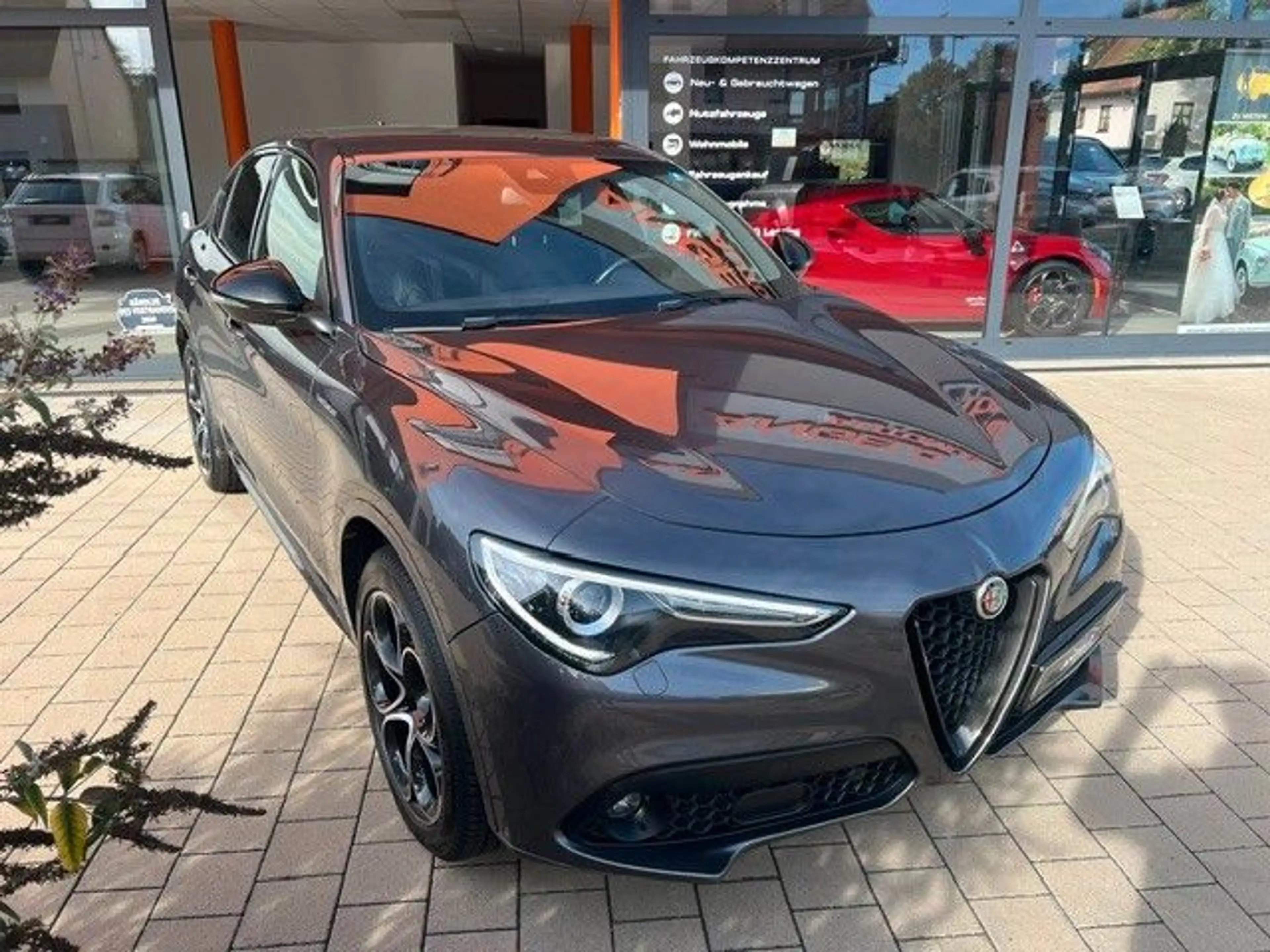 Alfa Romeo Stelvio Veloce Q4*AHK*Neuer Motor vor 6000 KM* — photo 6