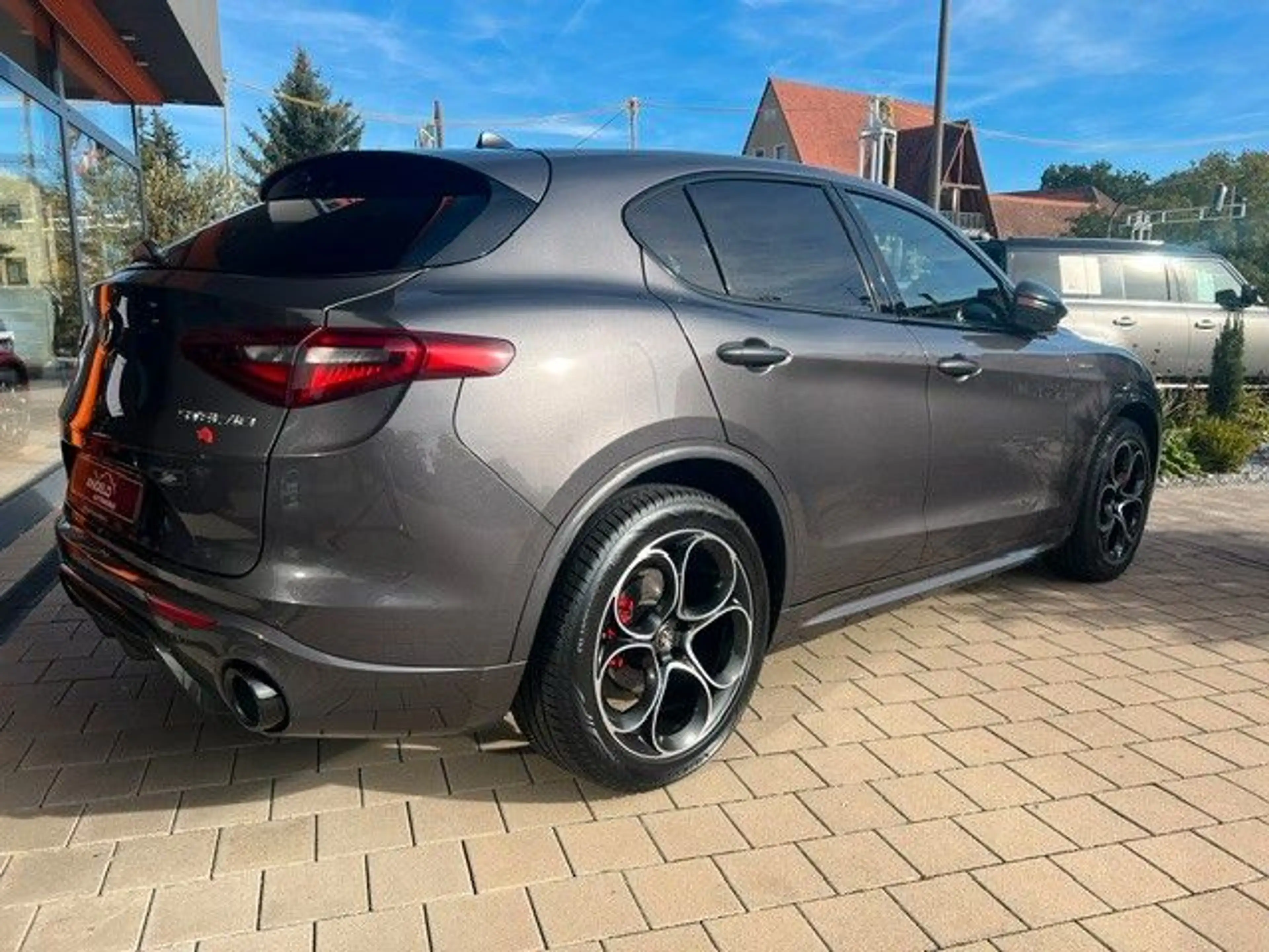Alfa Romeo Stelvio Veloce Q4*AHK*Neuer Motor vor 6000 KM* — photo 9