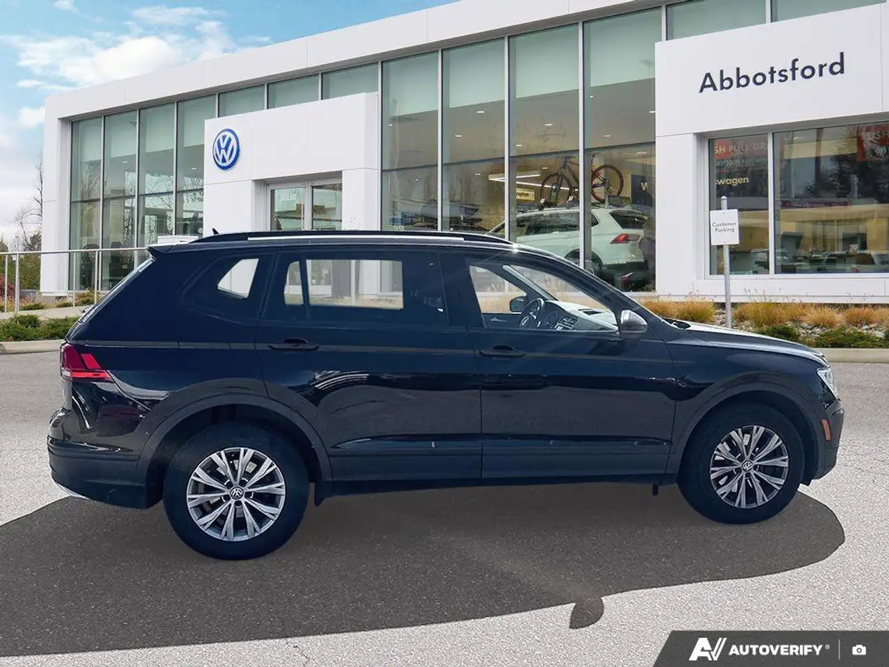 Volkswagen Tiguan снимка Volkswagen Tiguan