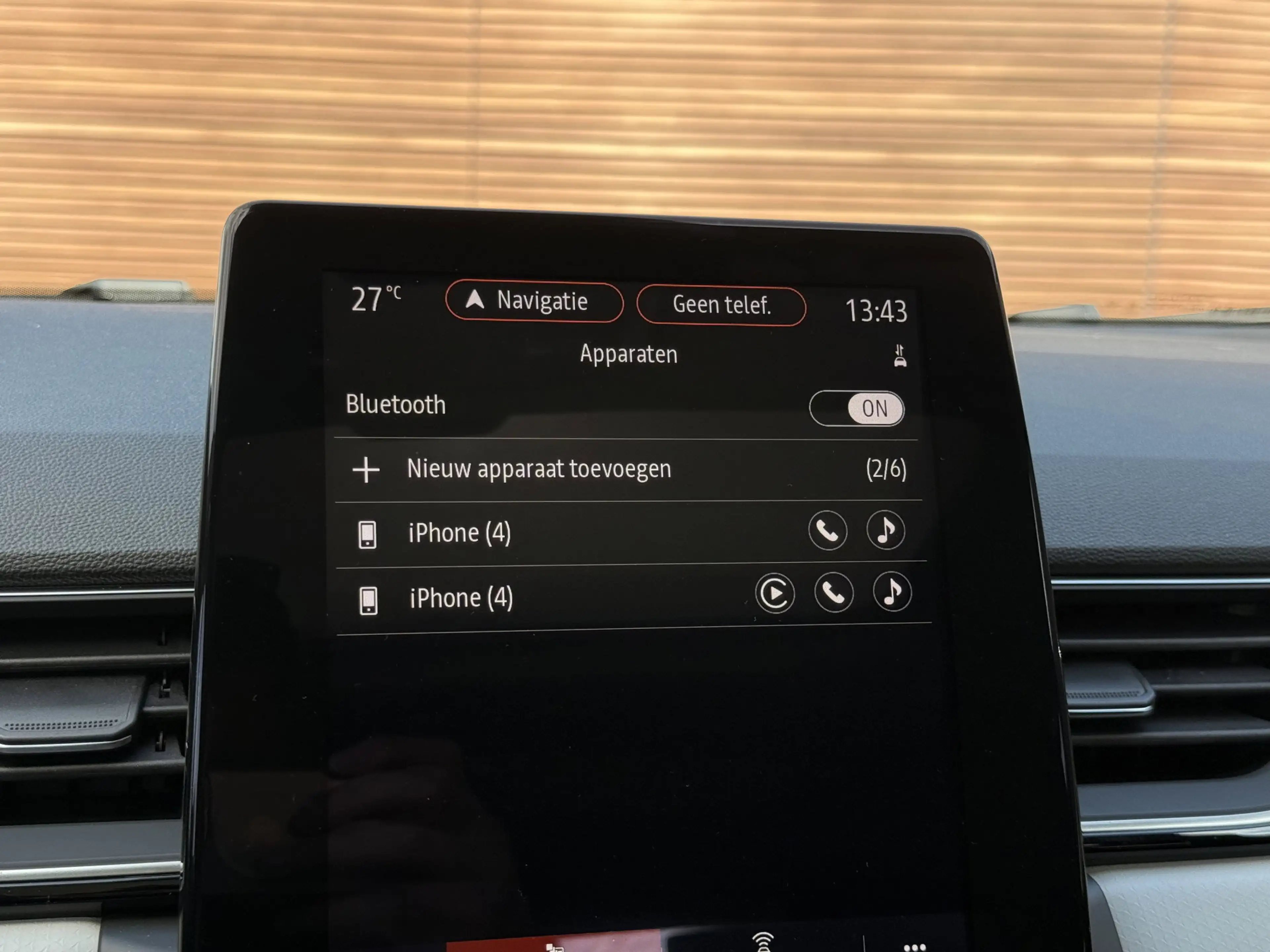 Renault Captur 1.6 E-Tech Plug-in Hybrid 160 Edition One — photo 36