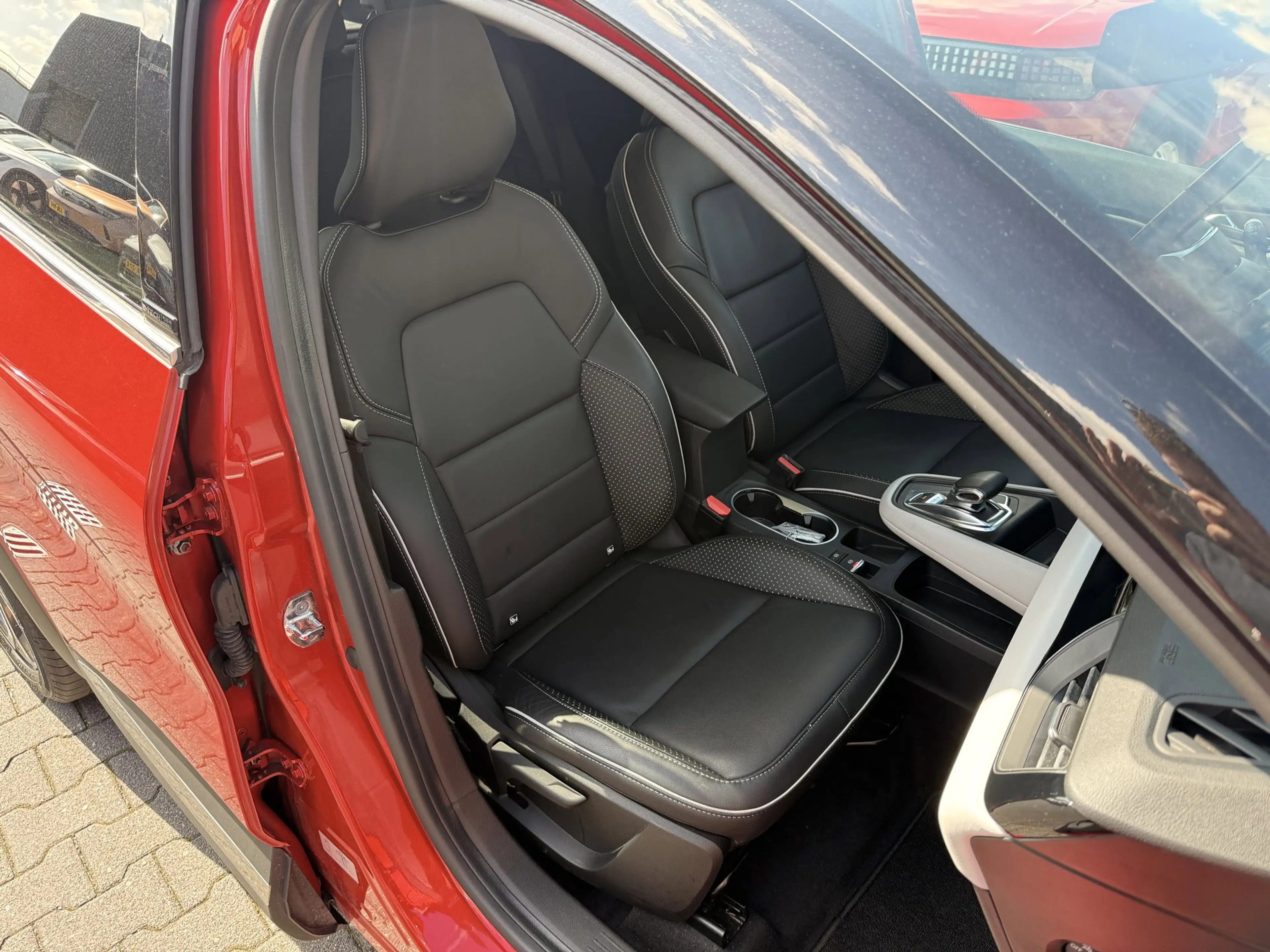 Renault Captur 1.6 E-Tech Plug-in Hybrid 160 Edition One — photo 46