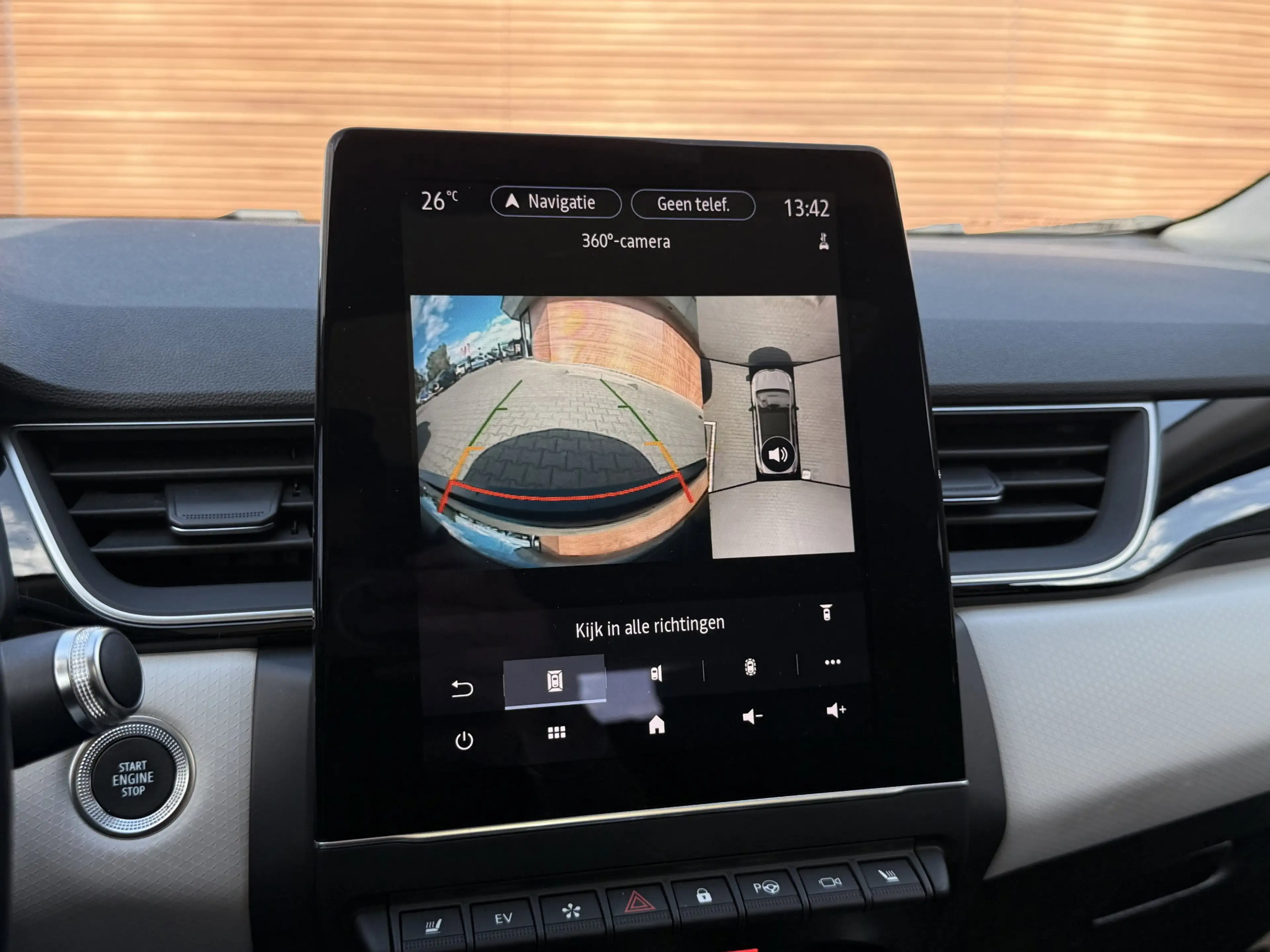 Renault Captur 1.6 E-Tech Plug-in Hybrid 160 Edition One — photo 31