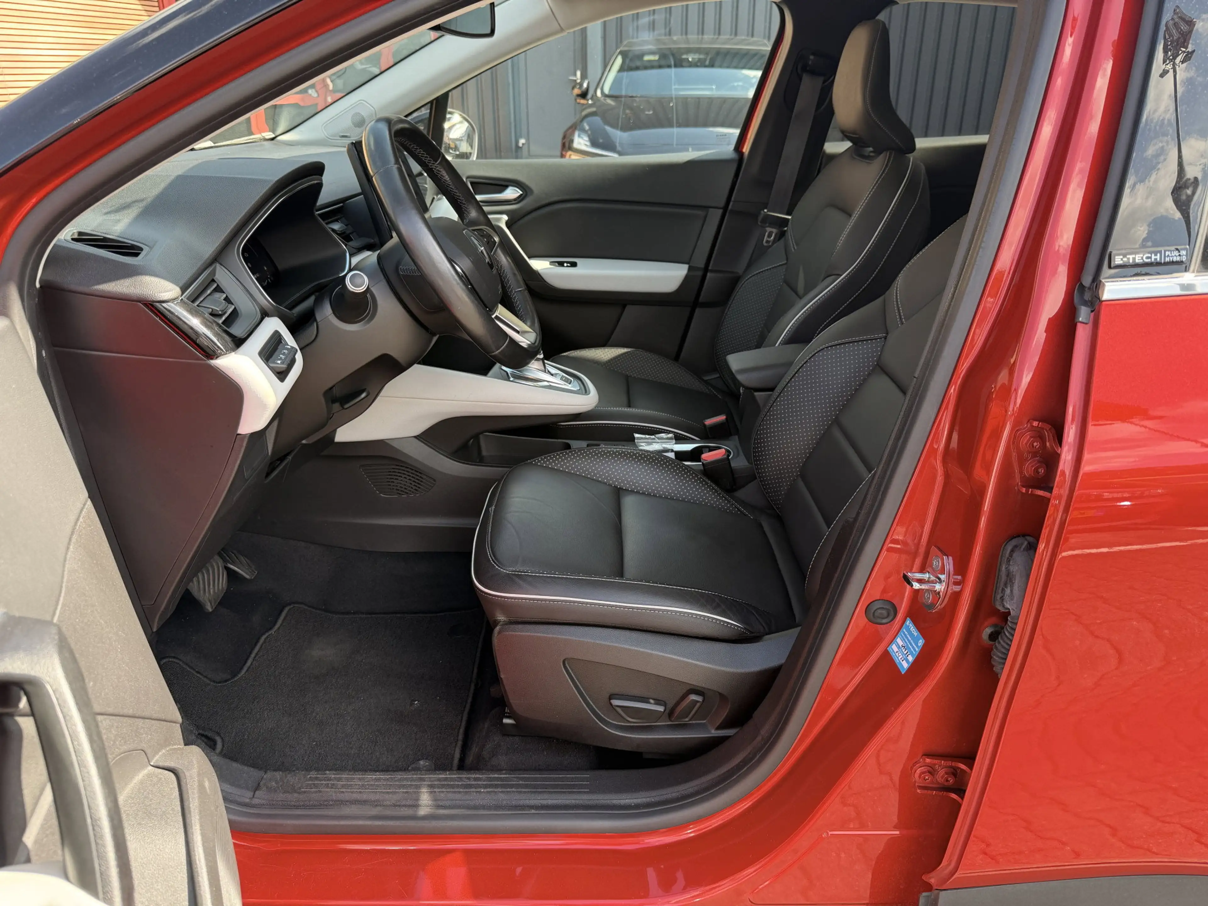 Renault Captur 1.6 E-Tech Plug-in Hybrid 160 Edition One — photo 42