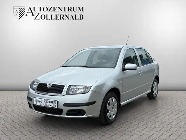 Skoda Fabia 1.2 HTP Cool Edition *1.HAND*WENIG KM*TÜV*