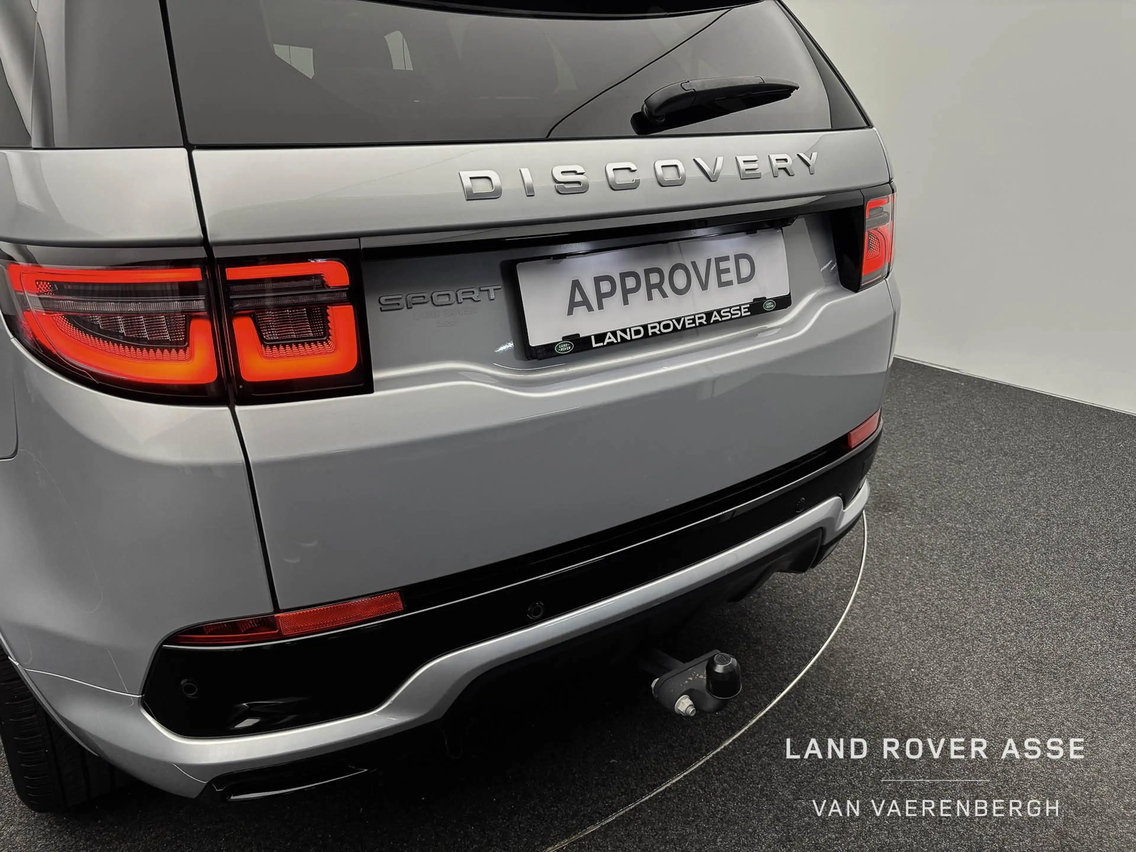Land Rover Discovery Sport P200 S AWD Auto. 7pl — photo 15