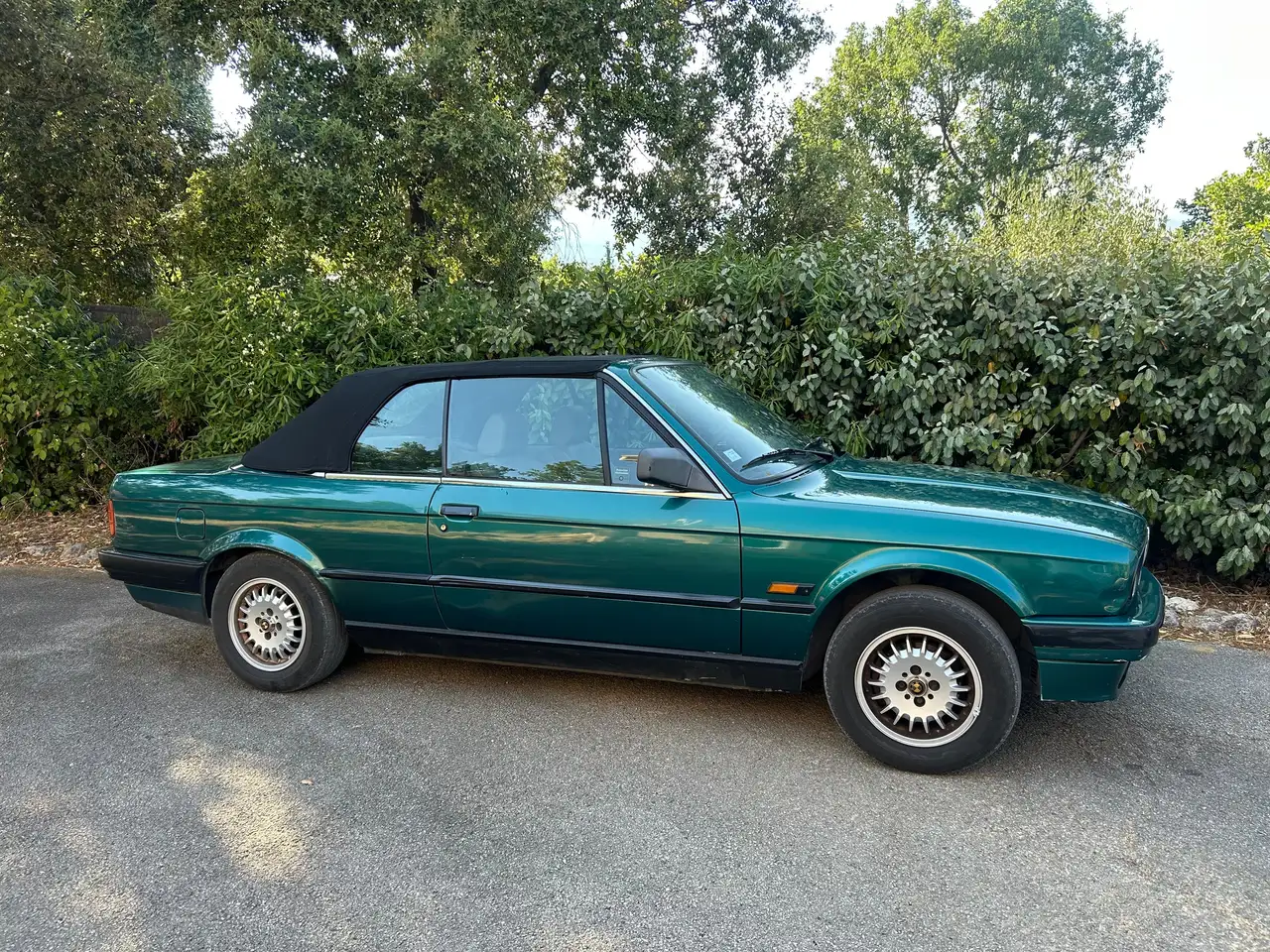 BMW 318, foto 1