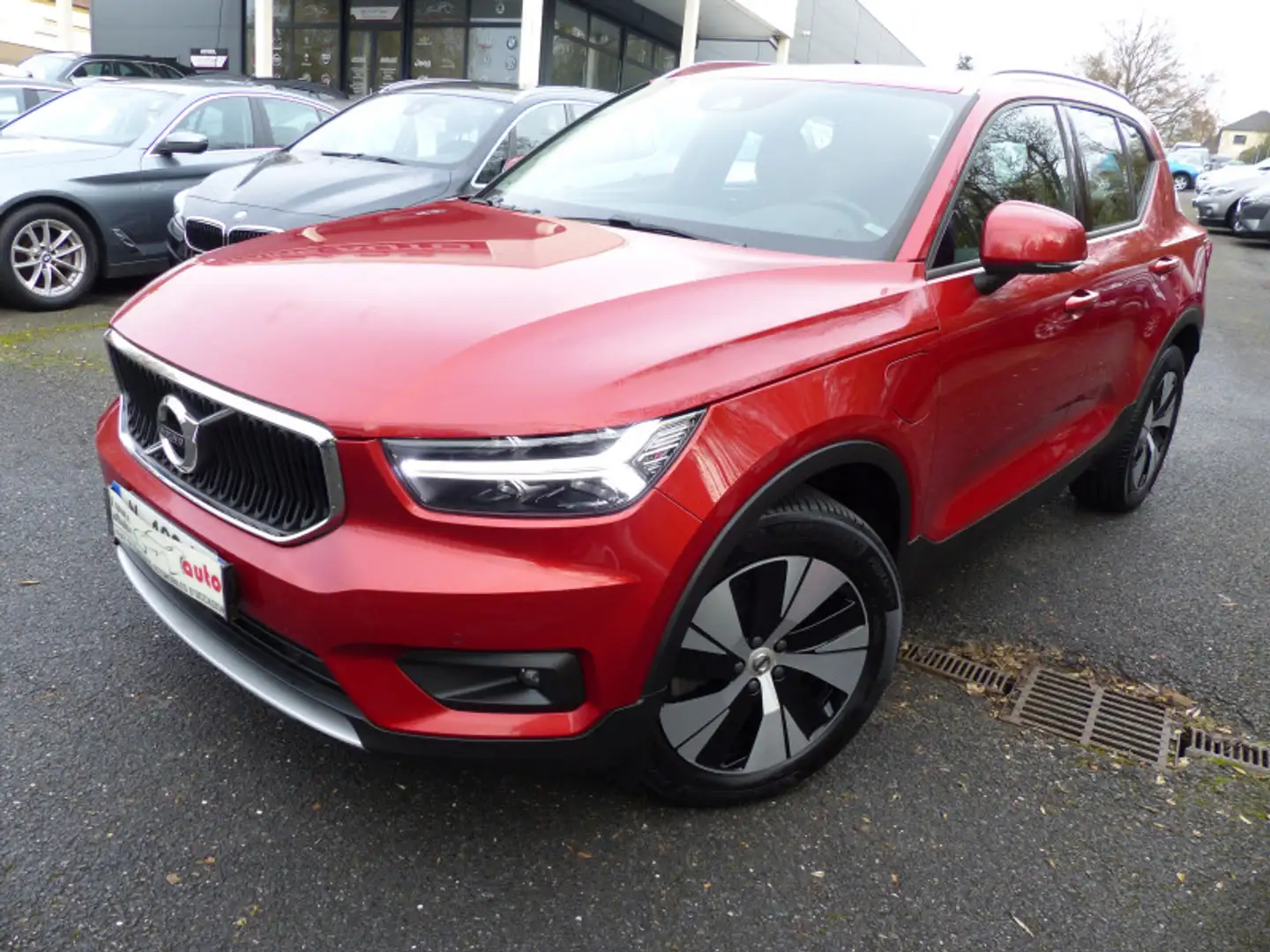 Volvo XC40 T5 TWIN ENGINE 180 + 82CH BUSINESS DCT 7 Rouge - 1