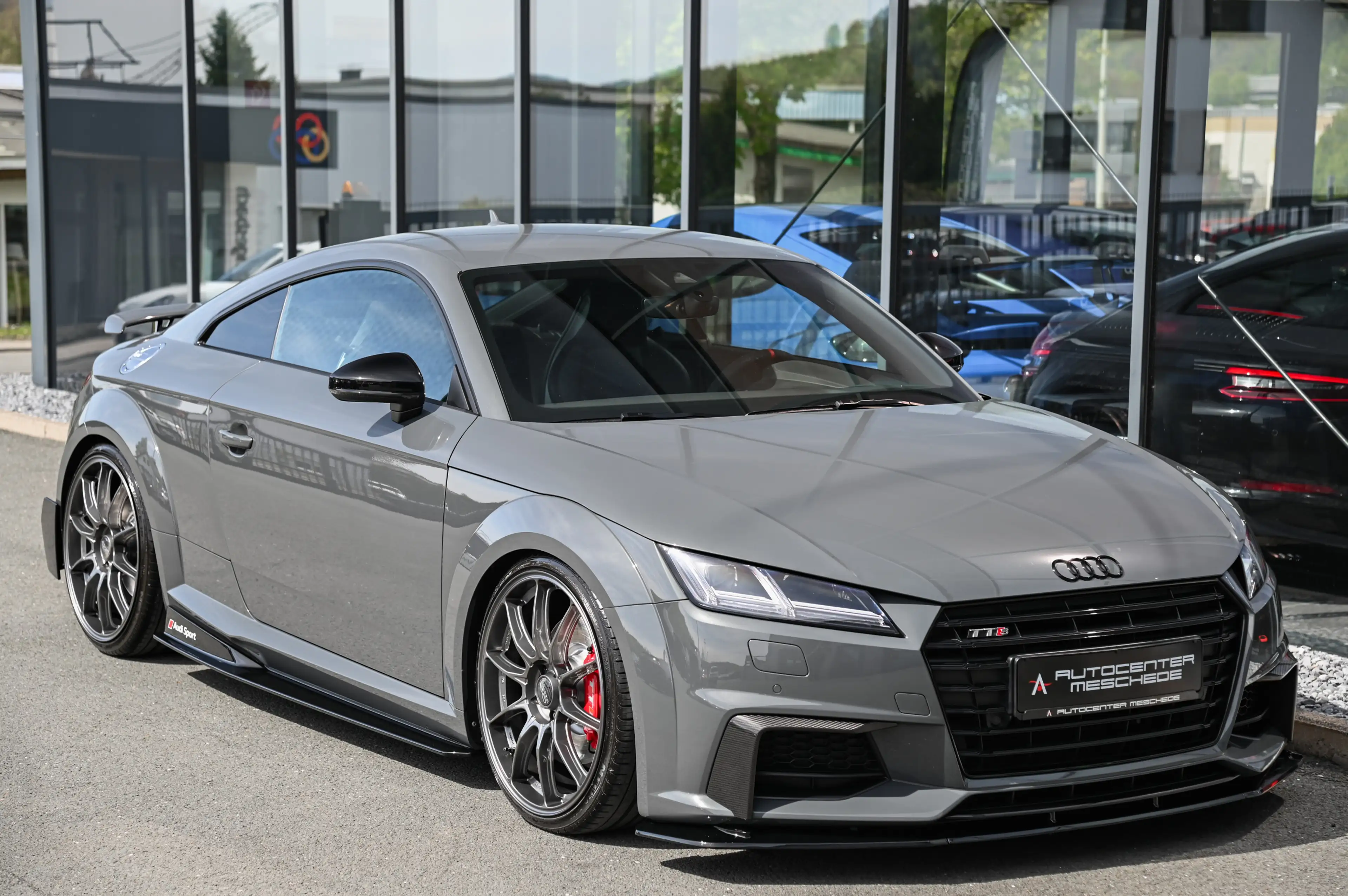 Audi TTS Coupe 2.0 TFSI Airlift* Audi Sport Parts !* — photo 3