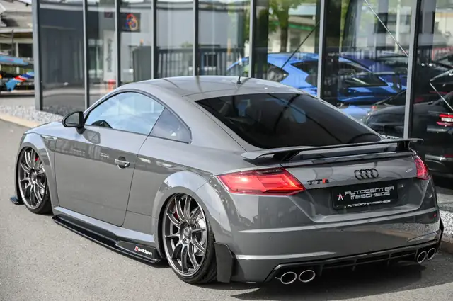 Audi TTS view 9