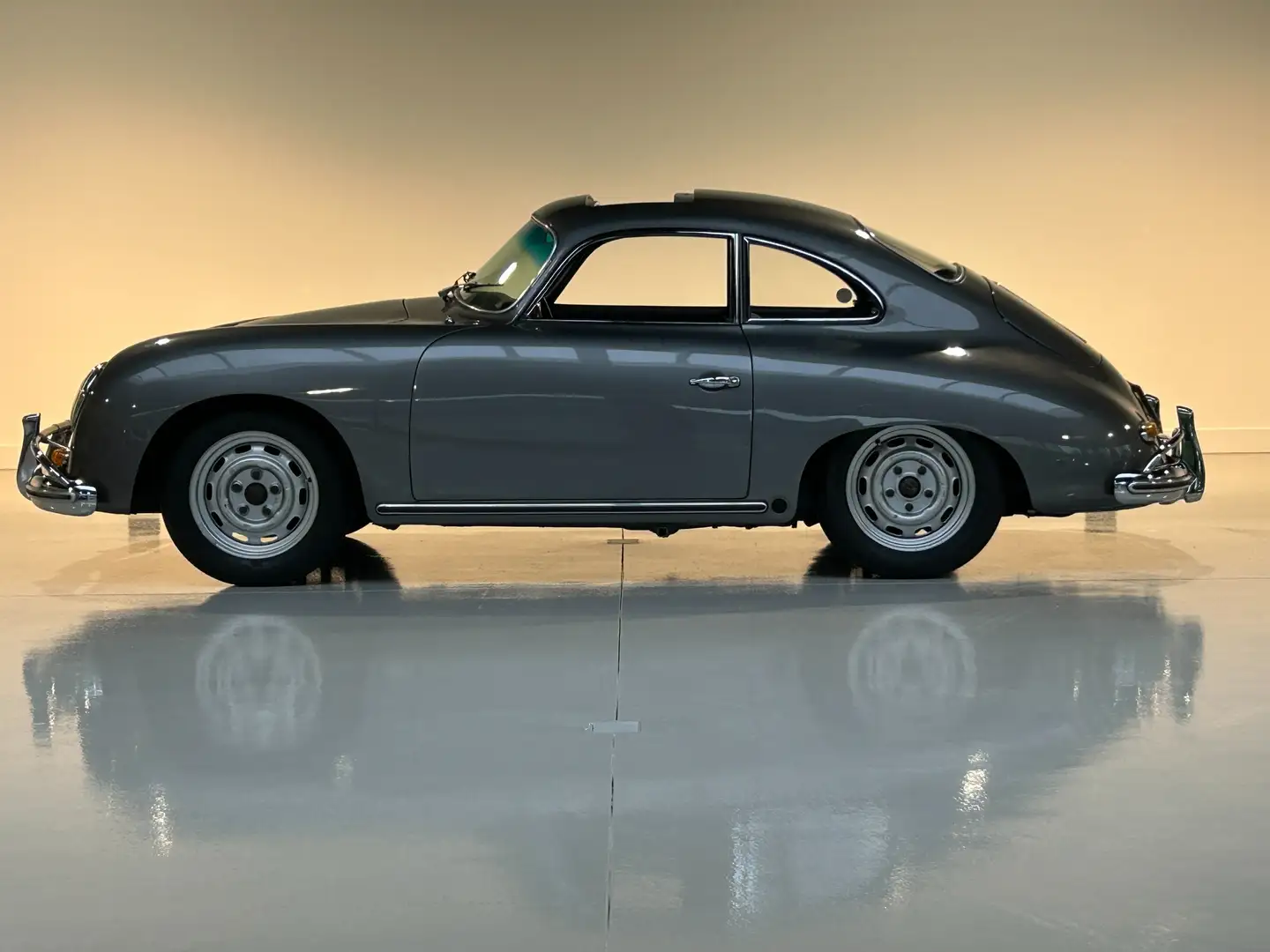 Porsche 356 A T2 Factory Golde Sunroof Grey - 1