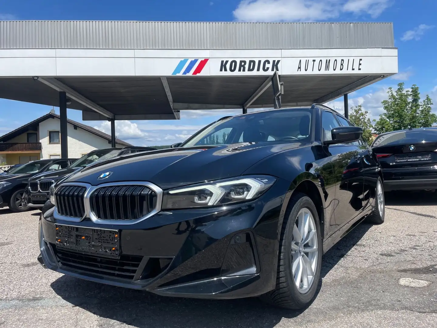 BMW 318 iA 2.0 TOURING G21 LCI/WIDESCREEN/SHZ Nero - 1