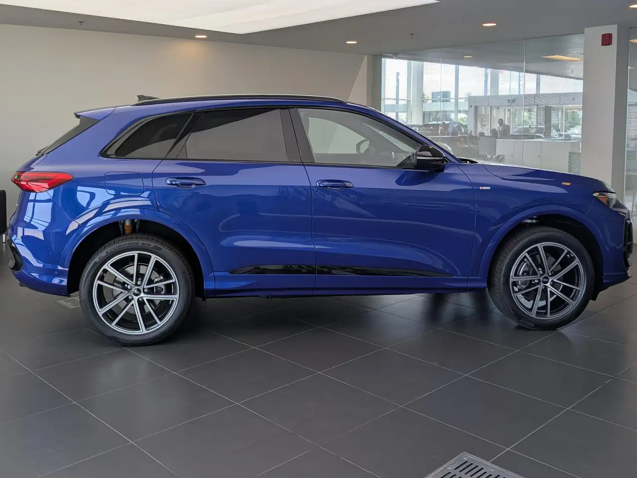 Audi Q5 снимка Audi Q5