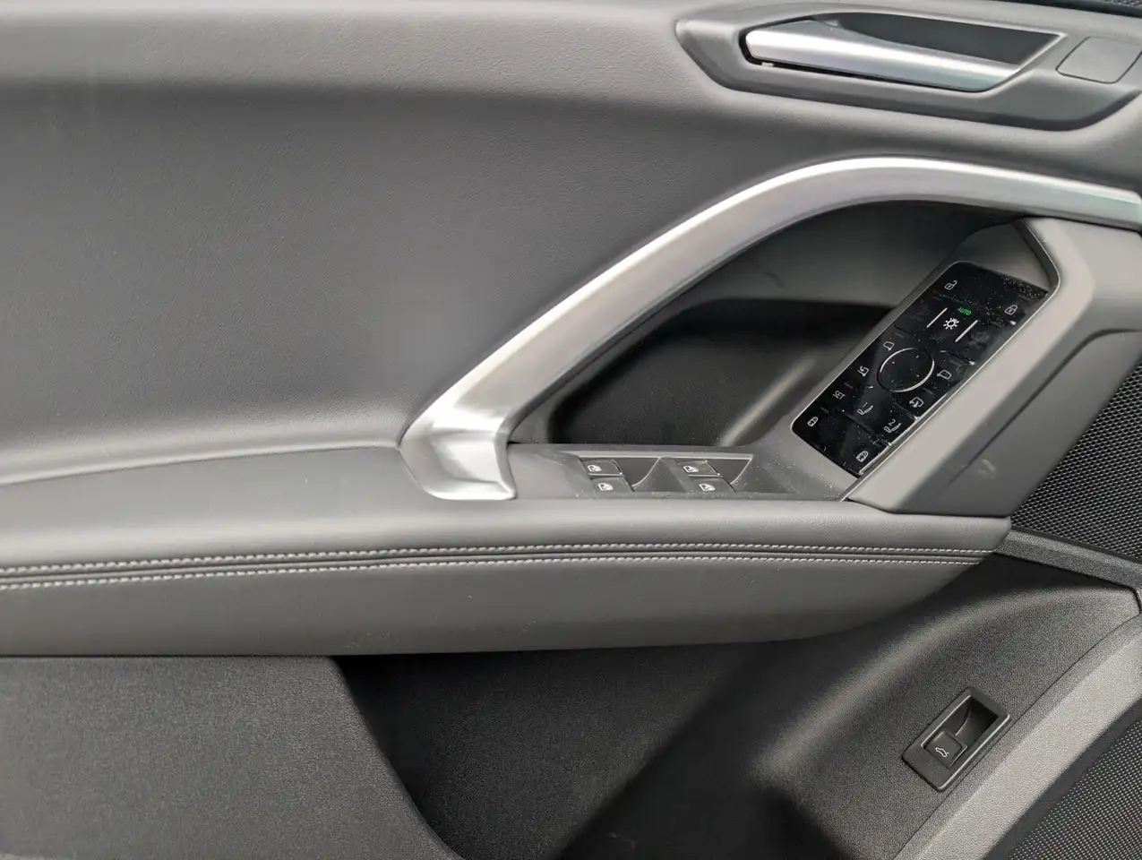 Audi Q5 снимка Audi Q5