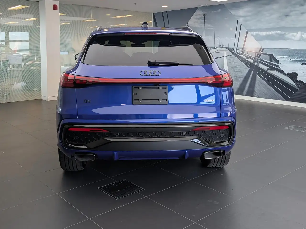 Audi Q5 снимка Audi Q5