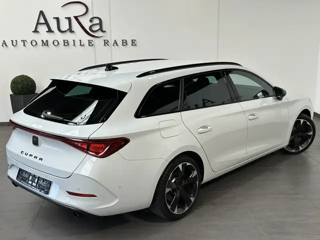 Cupra Leon view 5