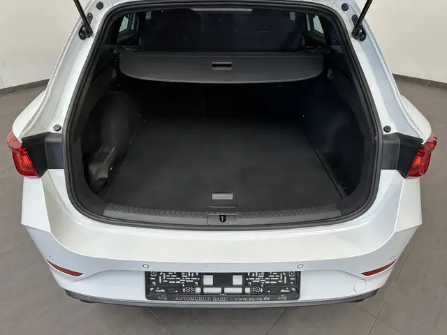 Cupra Leon view 6