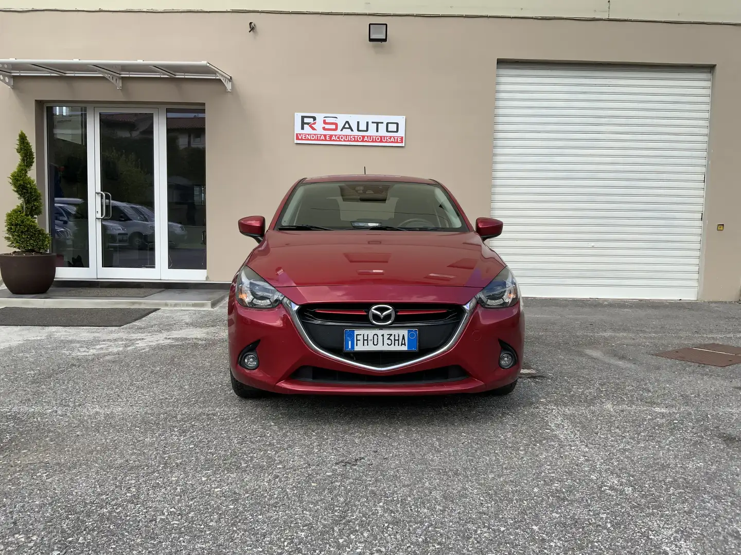 Mazda 2 1.5d Exceed 105cv my17 Rosso - 1