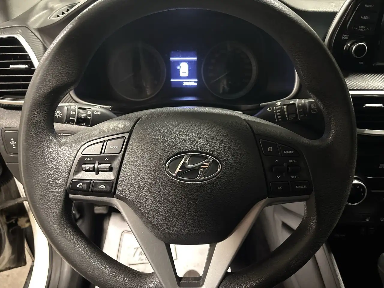 Hyundai TUCSON снимка Hyundai TUCSON