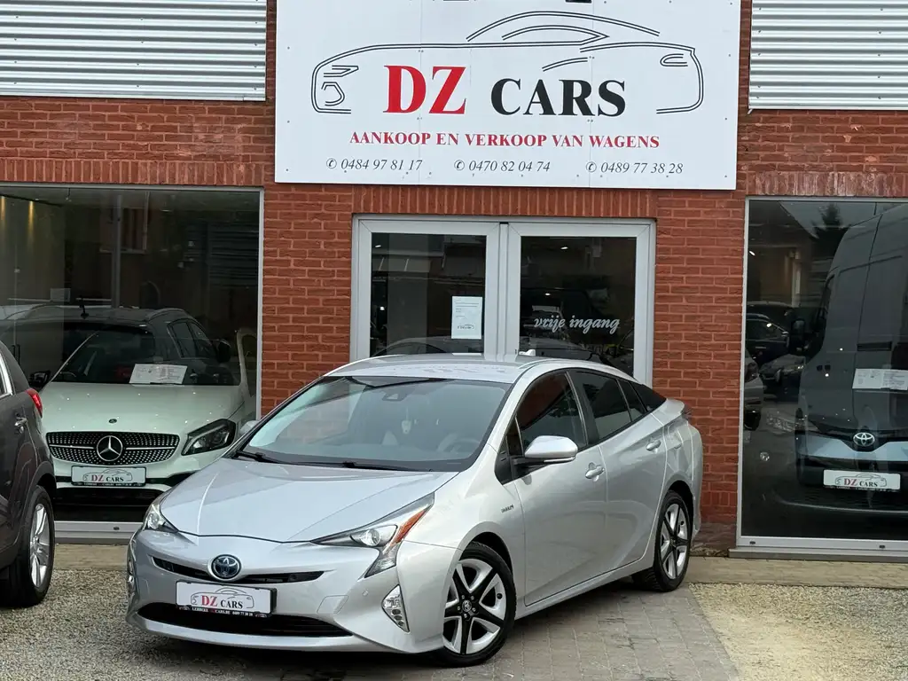 Toyota Prius 2017 из Европы — купить под ключ