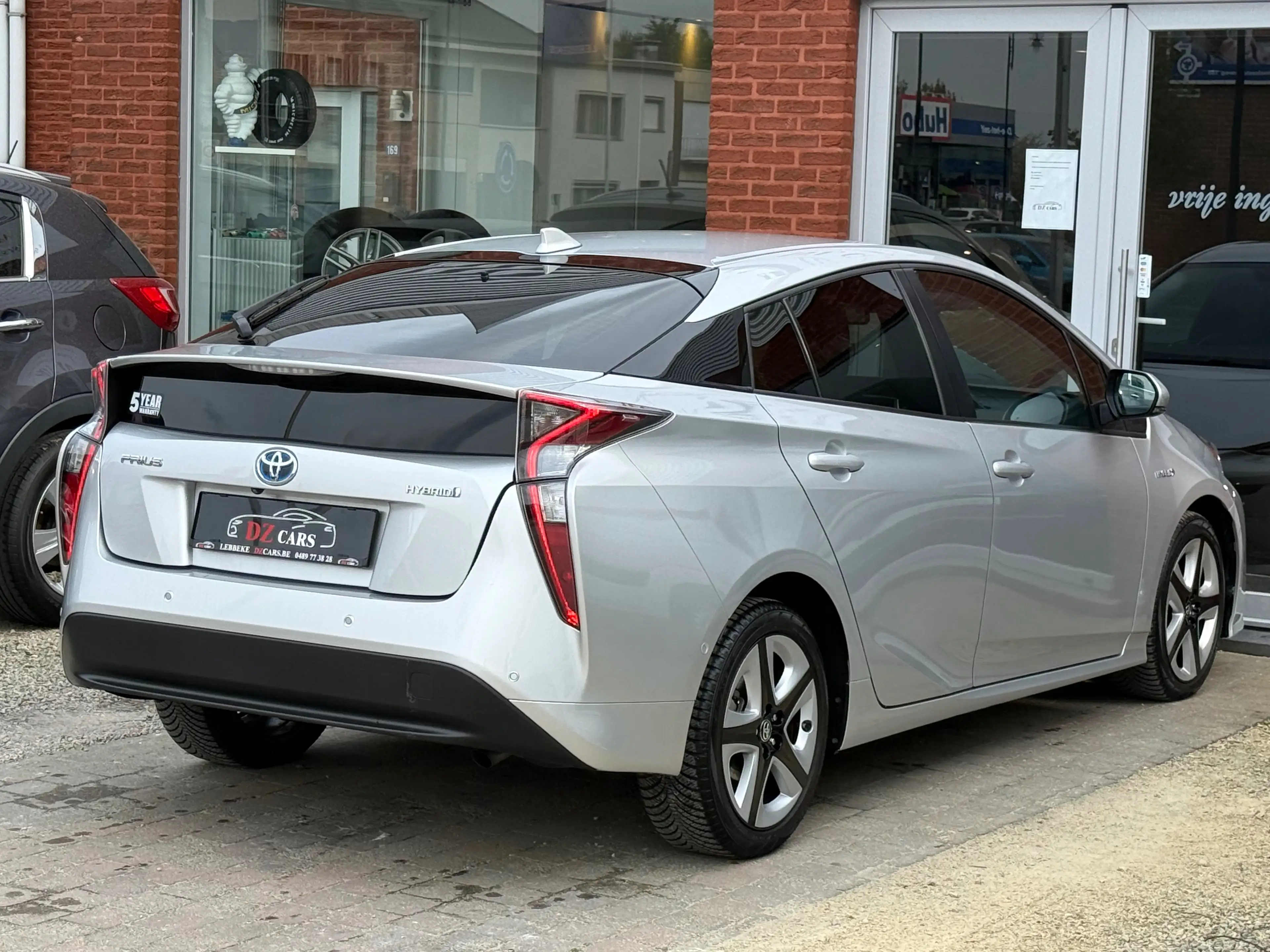 Toyota Prius Prius PHEV 1.8i VVT-i Solar CVT — photo 8