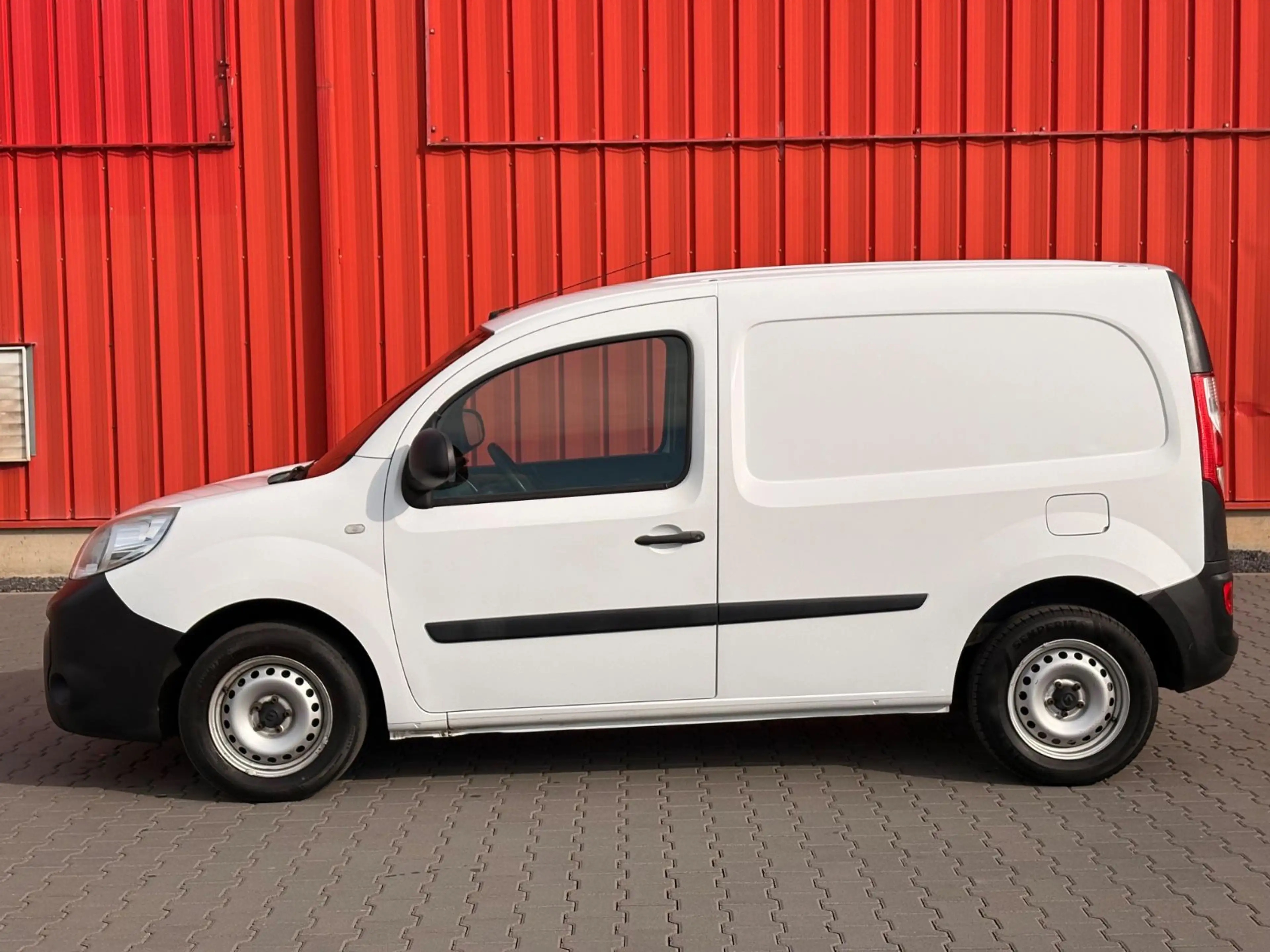 Renault Kangoo 1.5 dci Klima TÜV NEU Guter Zustand — photo 2