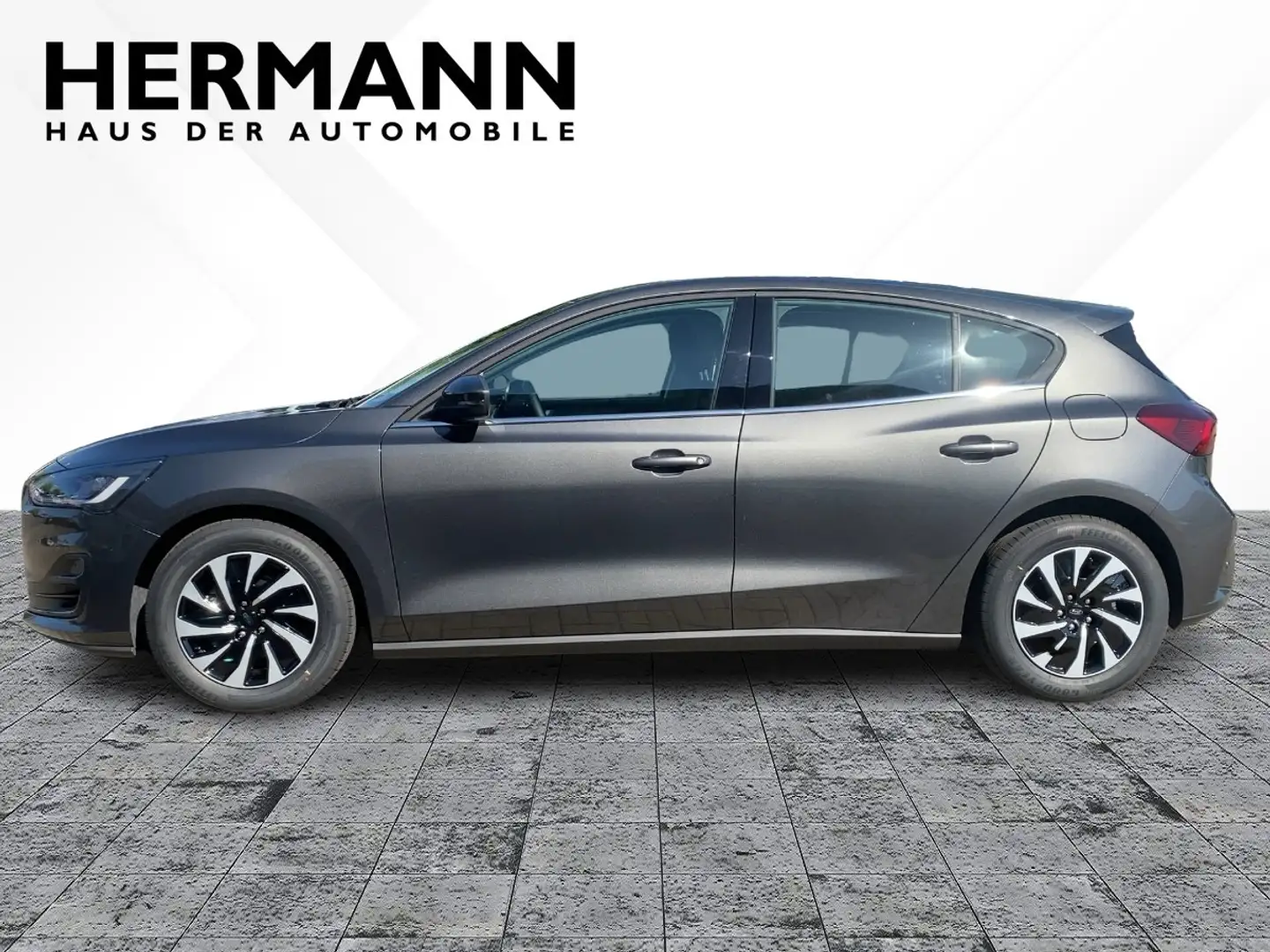 Ford Focus Titanium 125 PS EcoBoost Winter-Paket Grau - 2