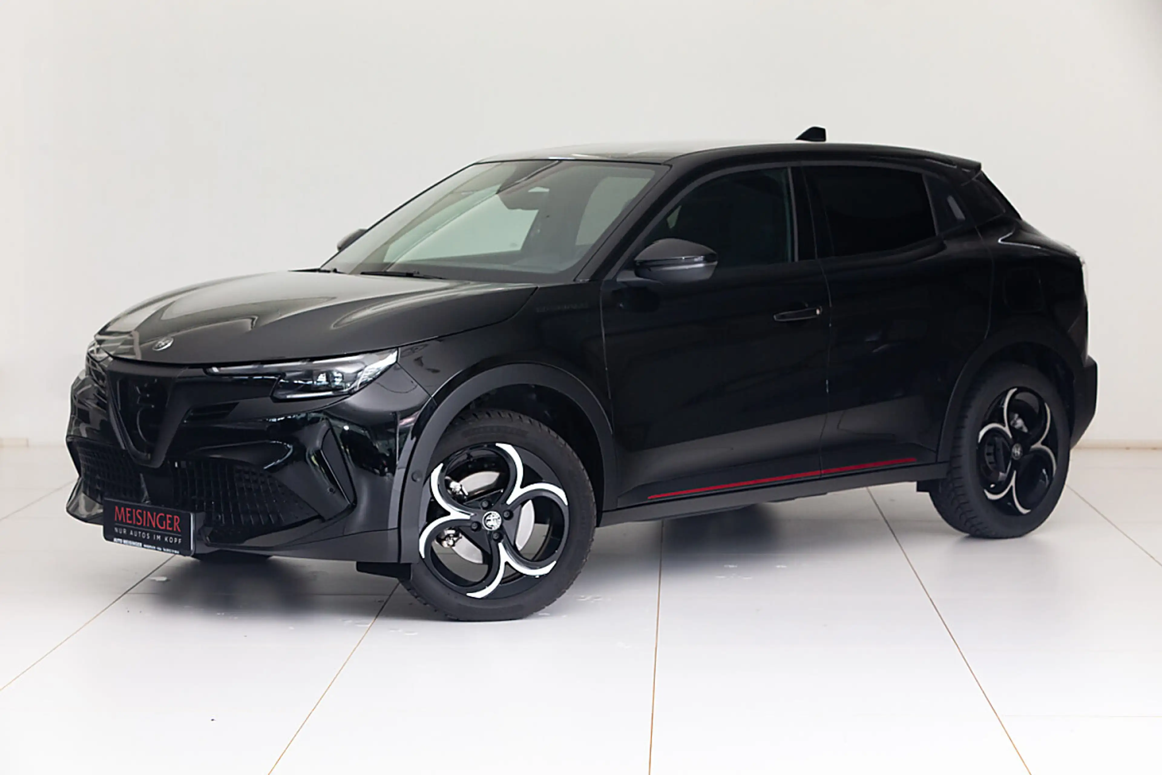 Alfa Romeo Junior Ibrida Speciale 1.2 MHEV e-DCT6