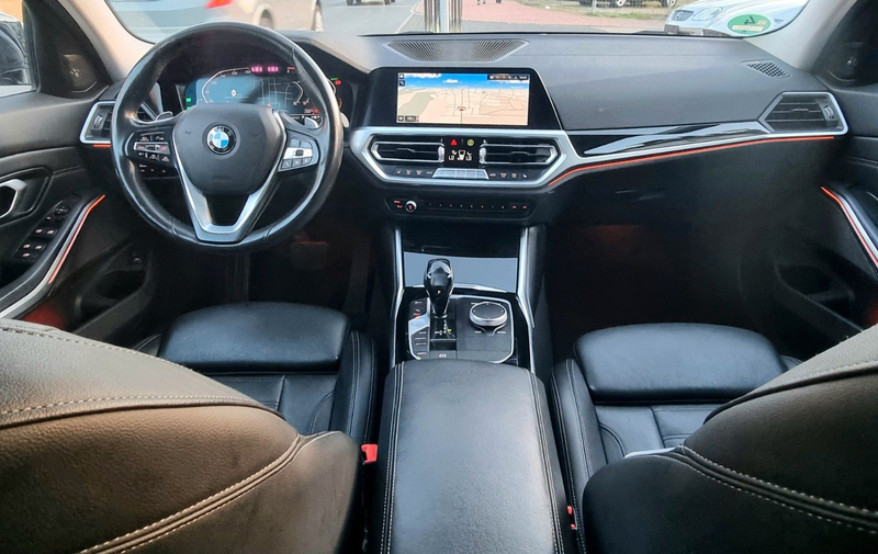 BMW 330 LED Pano Sporrsitze Abstandstempomt Keyless — photo 10