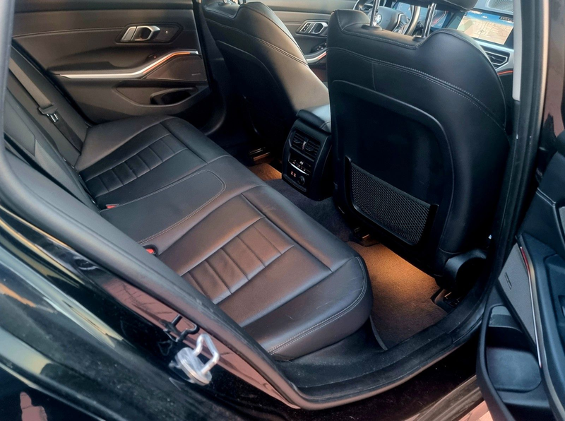 BMW 330 LED Pano Sporrsitze Abstandstempomt Keyless — photo 13