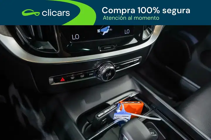 Volvo S60 2022, foto 28