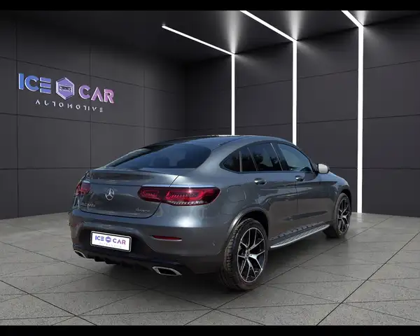 Mercedes-Benz GLC view 5