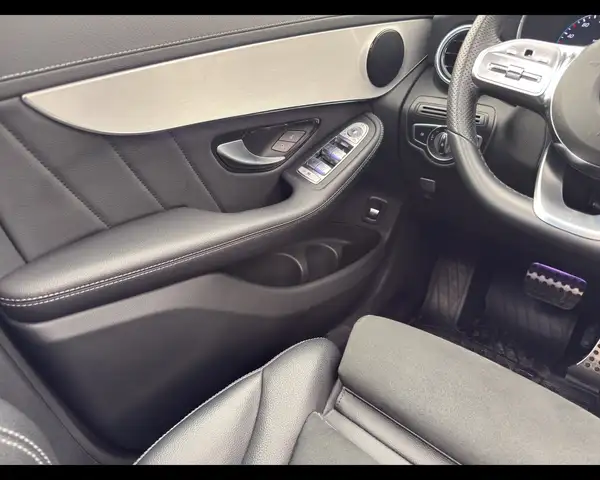 Mercedes-Benz GLC view 15