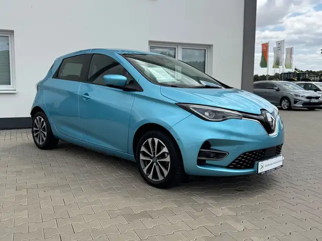 Renault Zoe view 2