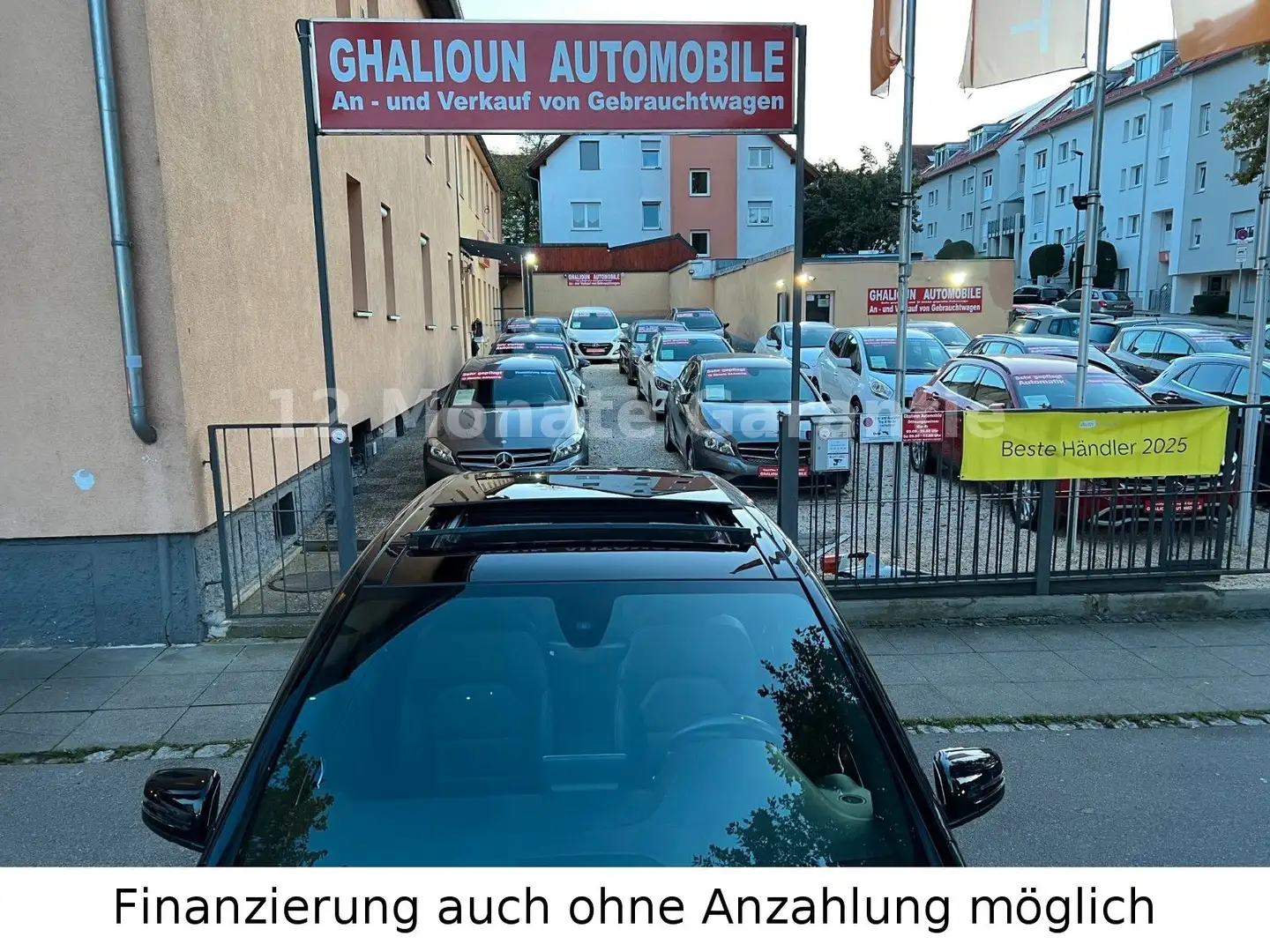 Mercedes-Benz B 180 Automatik Panorama-Dach & Navi Noir - 2