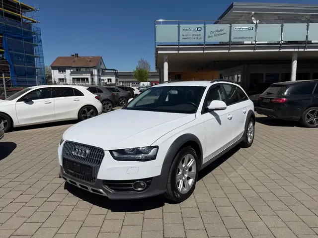Audi A4 allroad quattro 2.0 TDI AHK*Navi*8-Fach
