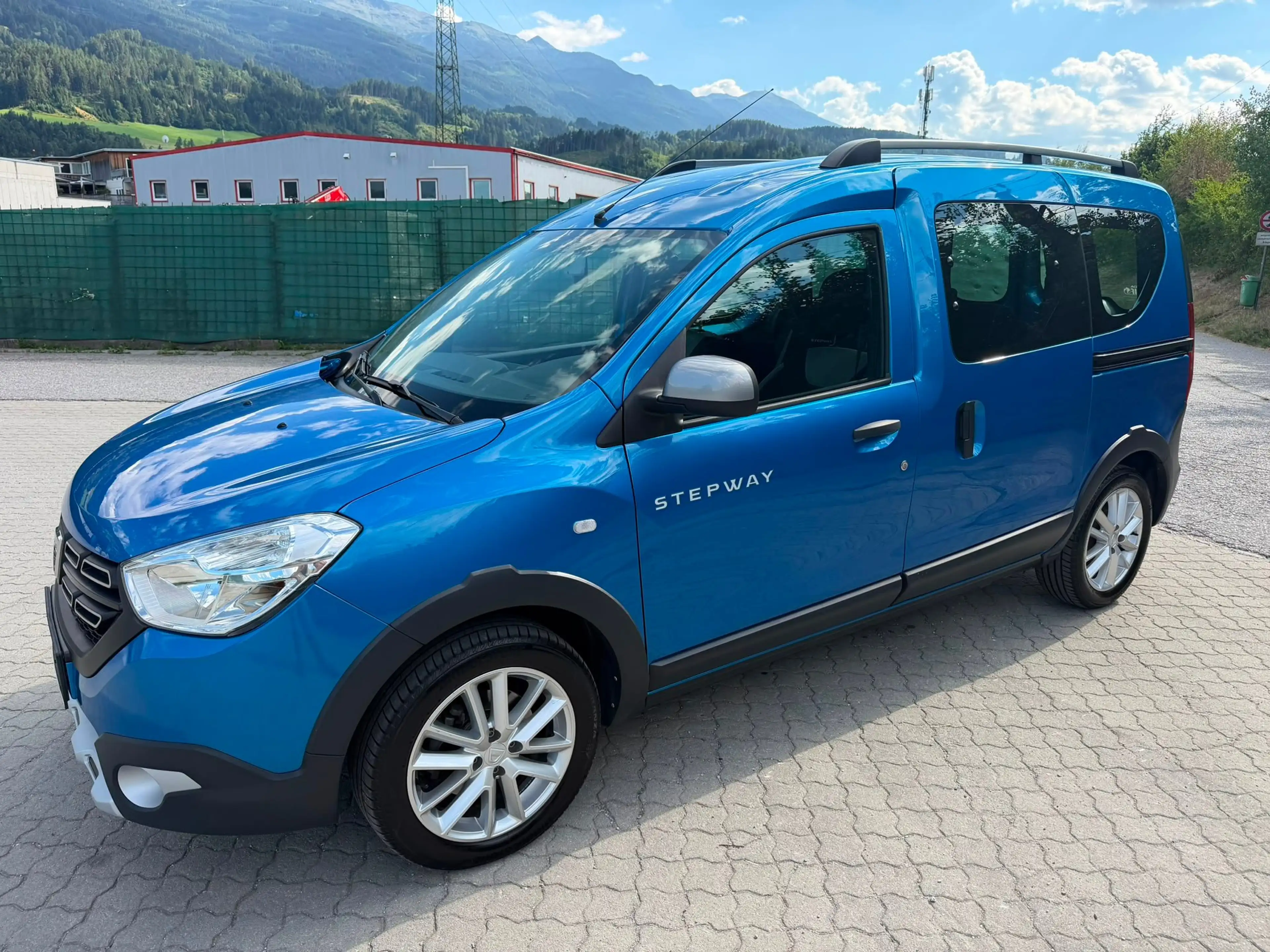 Dacia Dokker Dokker Stepway TCe 115 S — photo 2