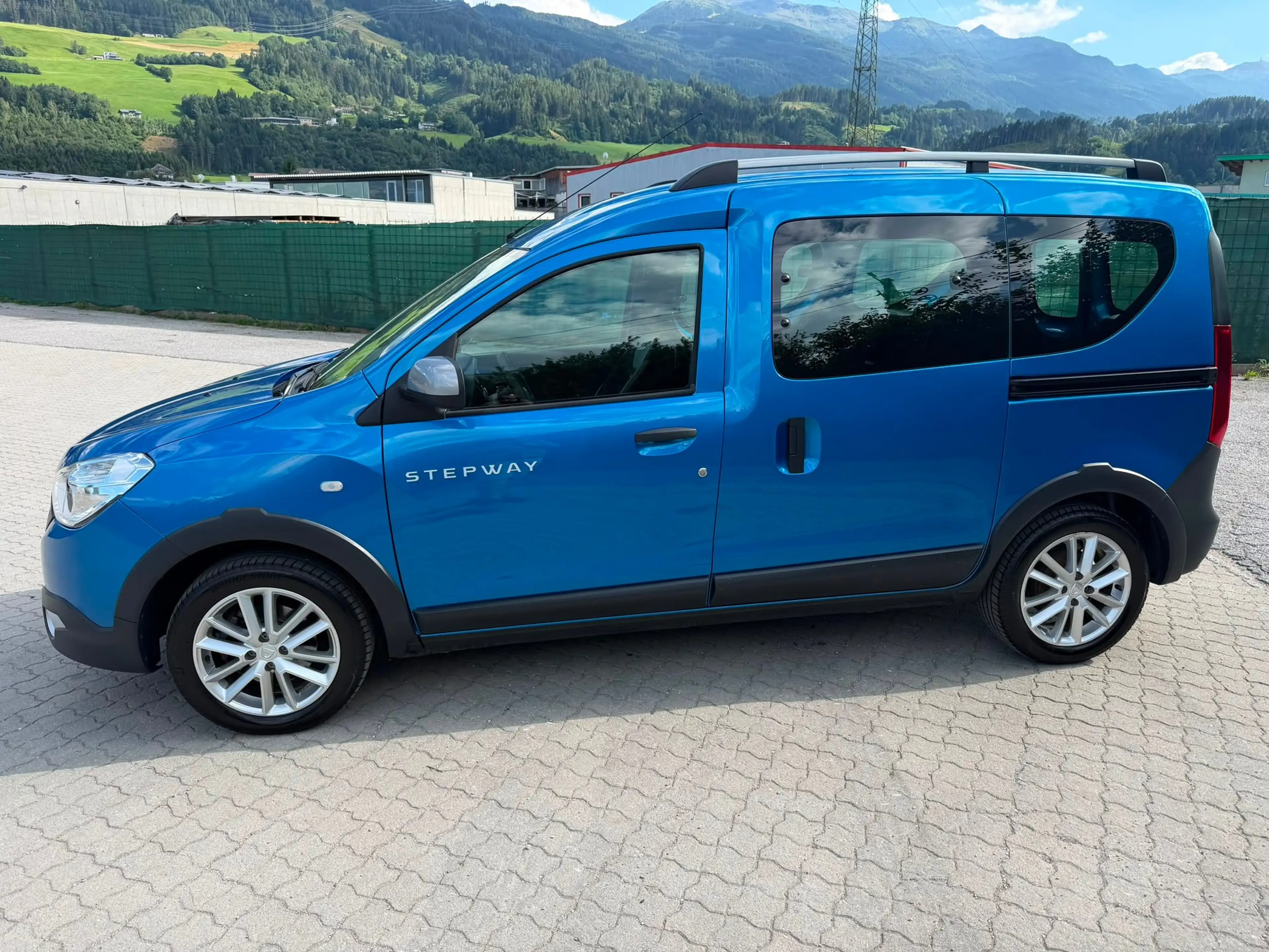 Dacia Dokker Dokker Stepway TCe 115 S — photo 3