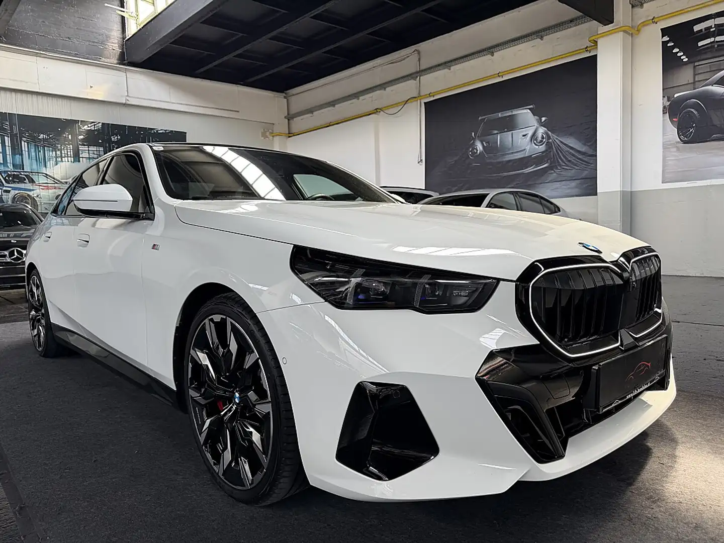 BMW 540 d MHEV xDrive M PAKET PRO * PANORAMA * FINANZIE... Weiß - 2