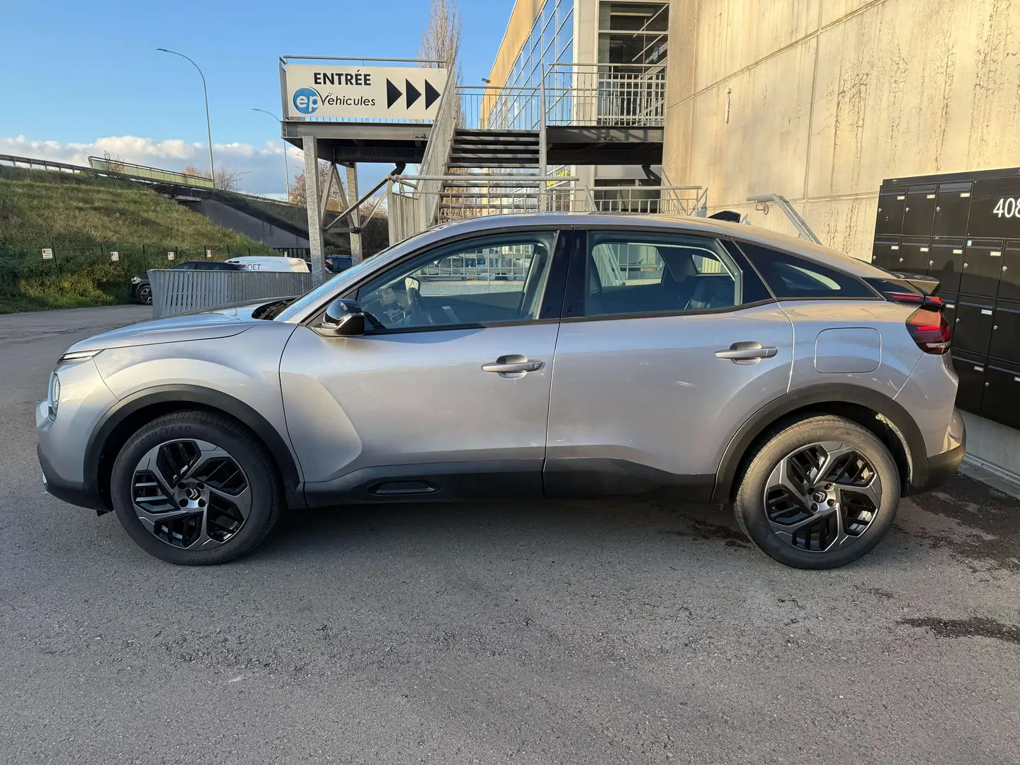 Citroen C4 1.2 PURETECH 130 PLUS Argent - 2