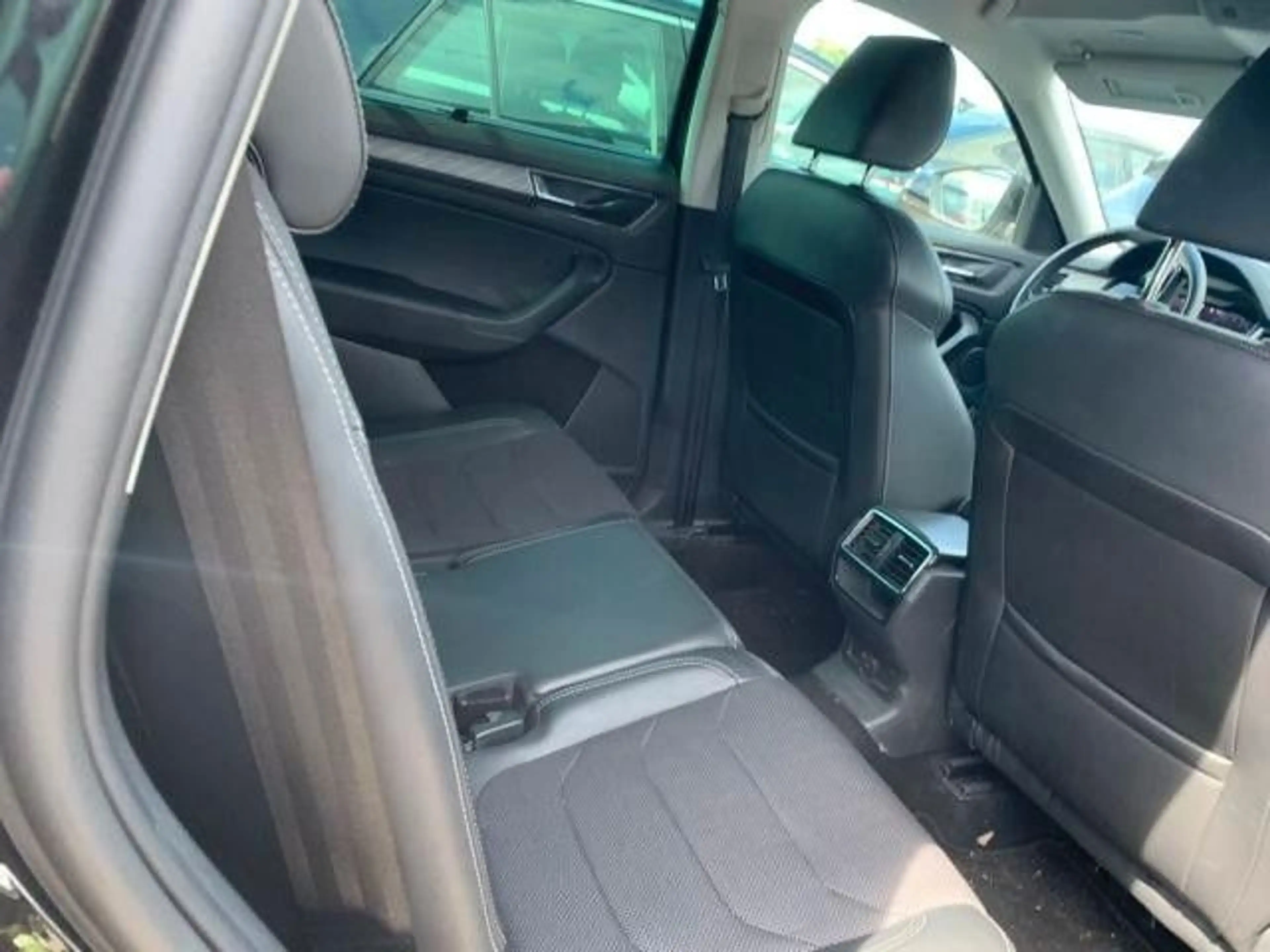 Skoda Kodiaq Style 4x4 2.0TDI DSG Navi Kamera LED 7-Si — photo 6