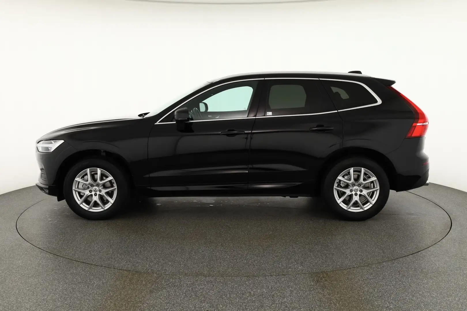 Volvo XC60 B4 Momentum Pro AWD LED Navi Kamera ACC AHK Schwarz - 2