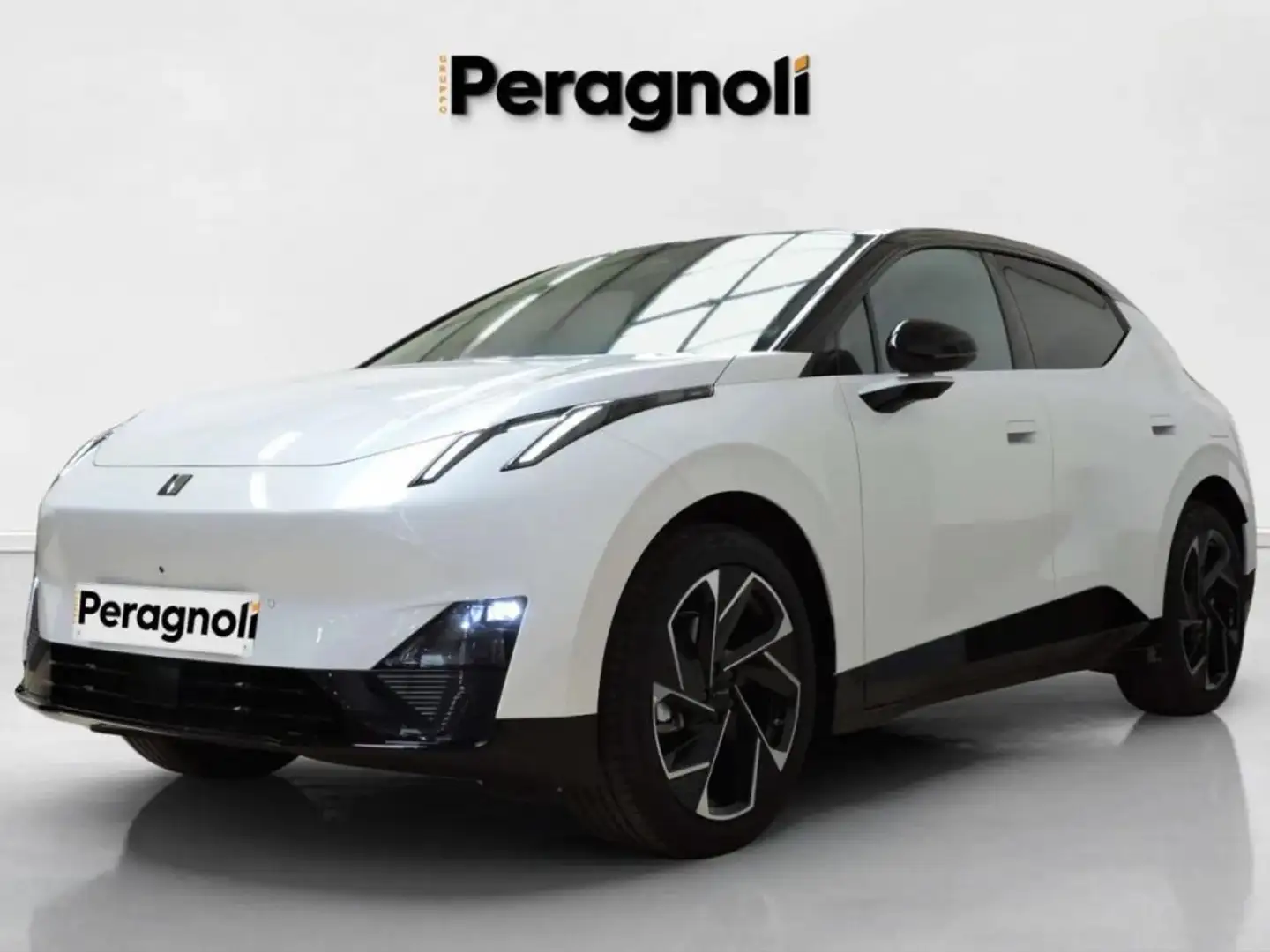 Lynk & Co 02 MORE FULL ELECTRIC AUTOMATICA Grigio - 1