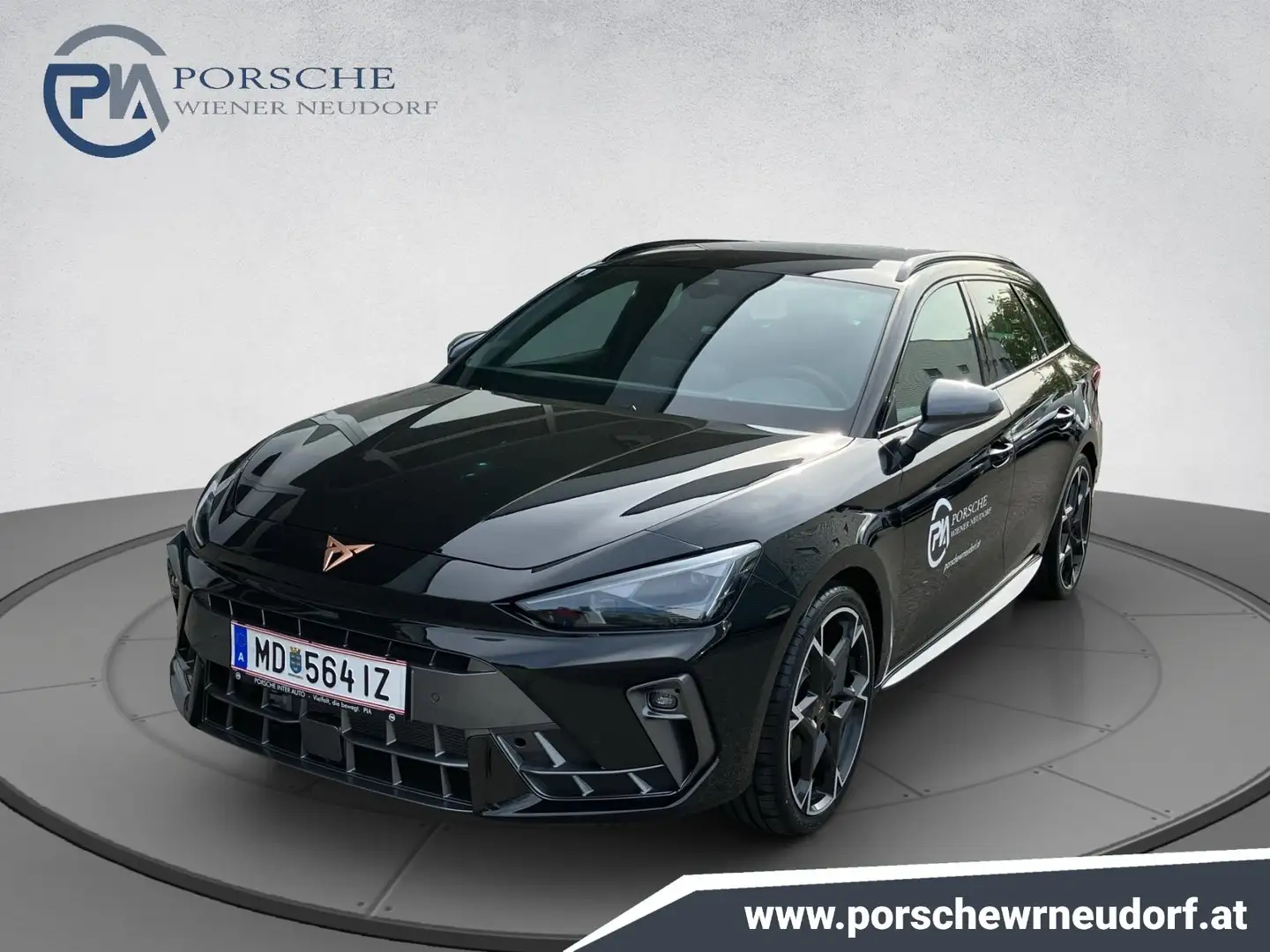 CUPRA Leon 1.5 eTSI DSG 150 PS Schwarz - 1