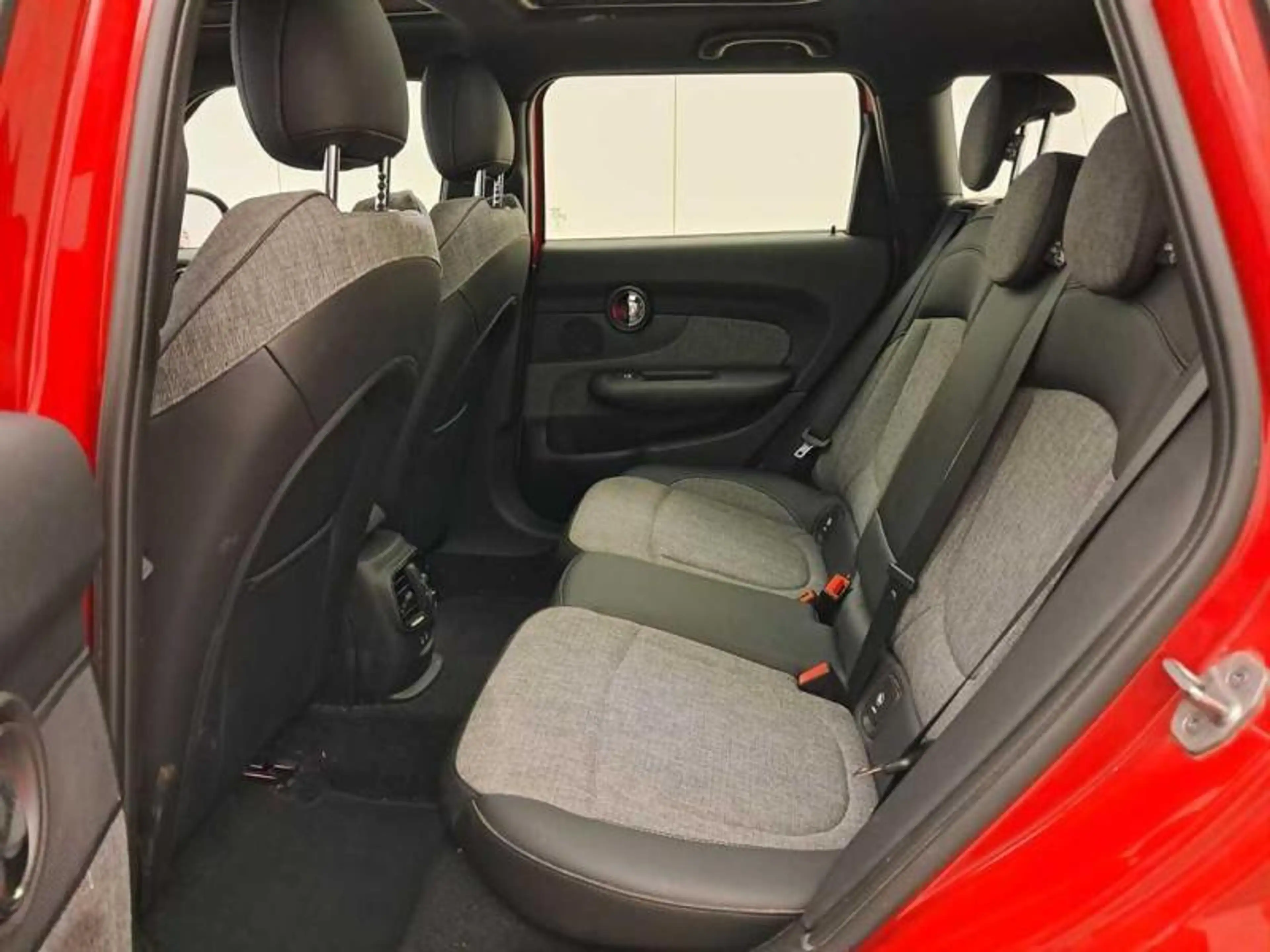 MINI One Clubman PANODAK - NAVI - LED — photo 14