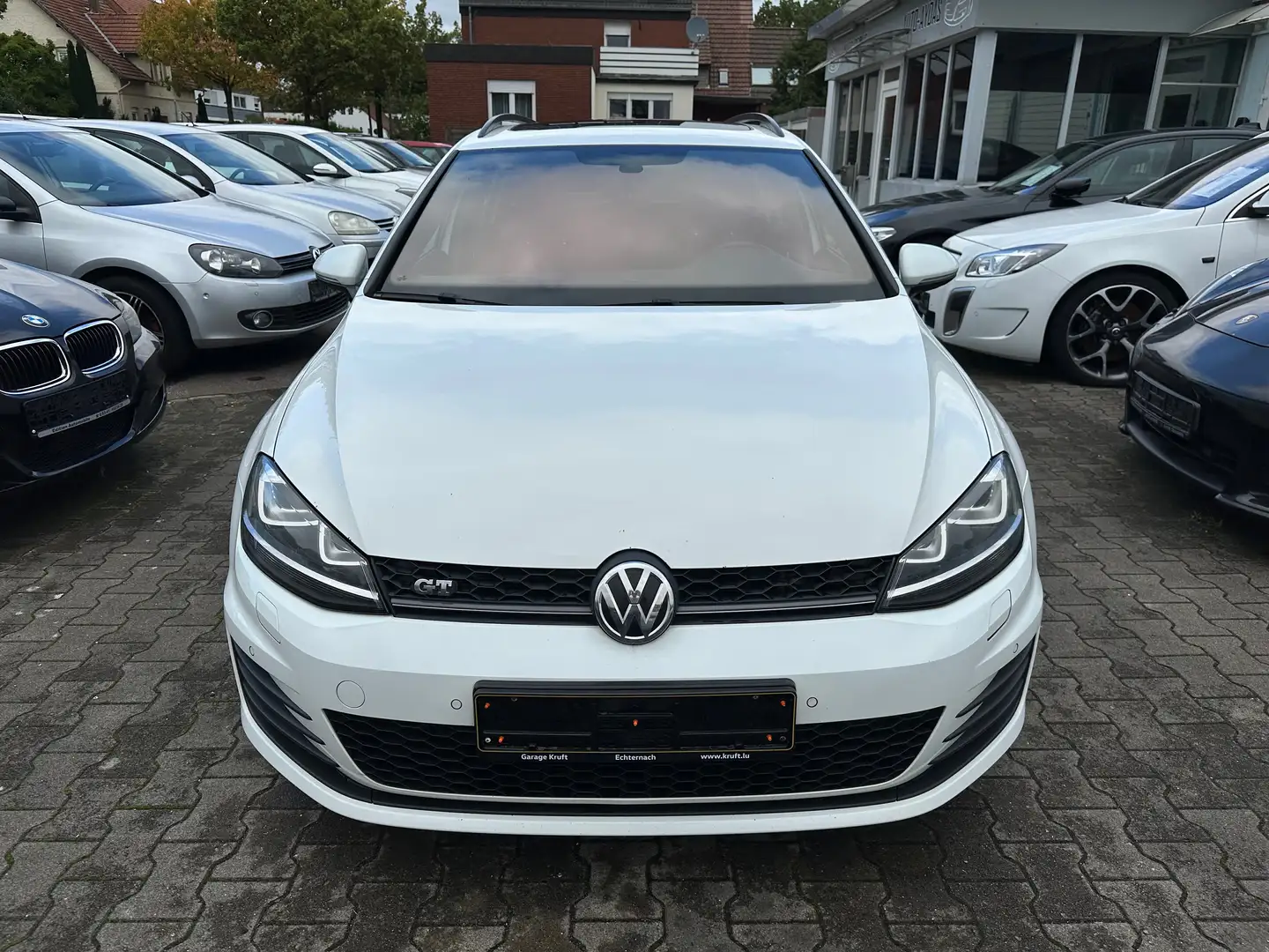 Volkswagen Golf Variant GTD BMT Navi-Leder-Panaromadach-Ahk-Bi Xenon Weiß - 2