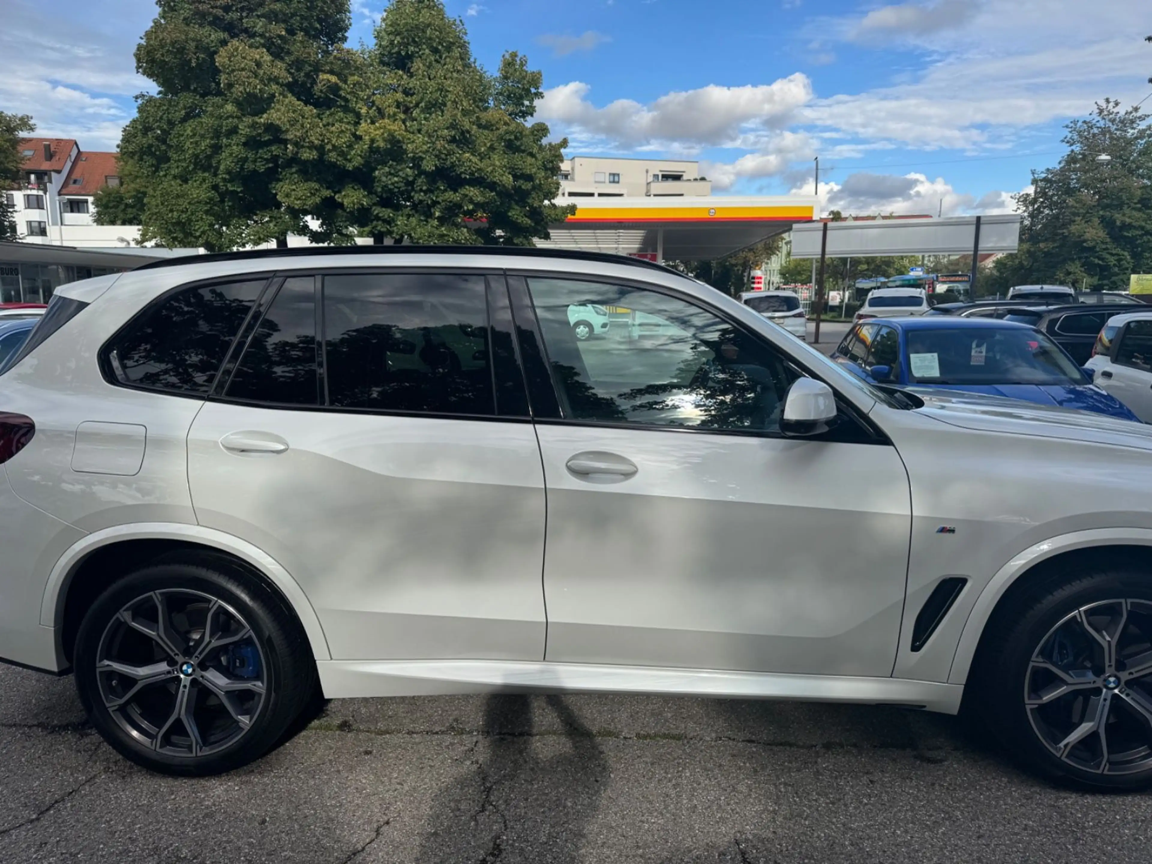 BMW X5 xDrive 30 d M Sport PANO-HUD-LUFTFEDERUNG — photo 4